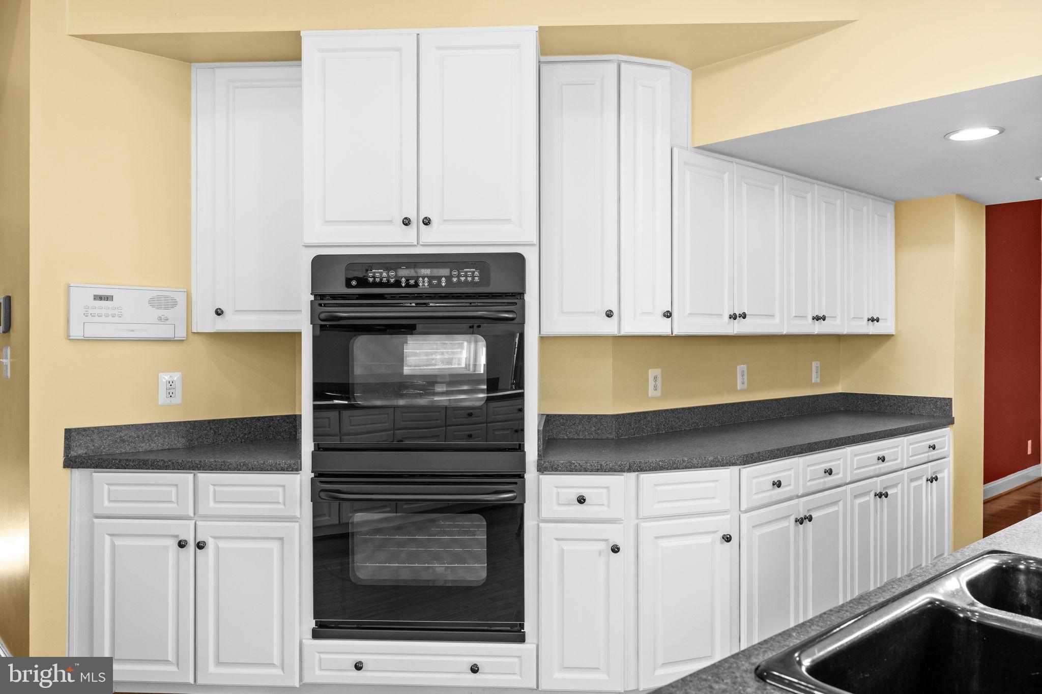 VINT HILL - Residential