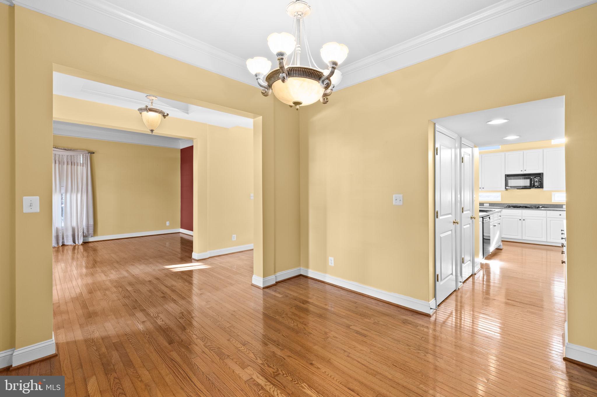 VINT HILL - Residential