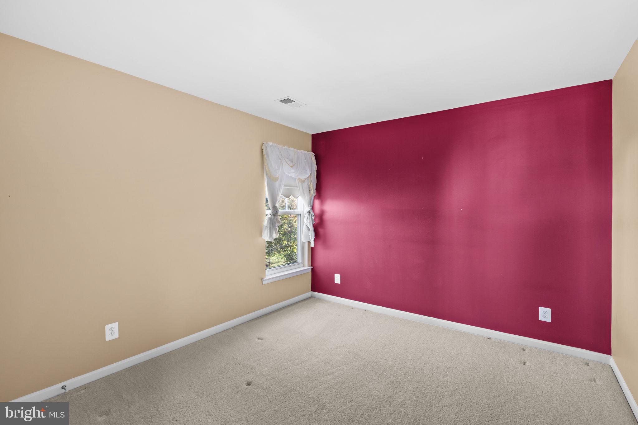 VINT HILL - Residential