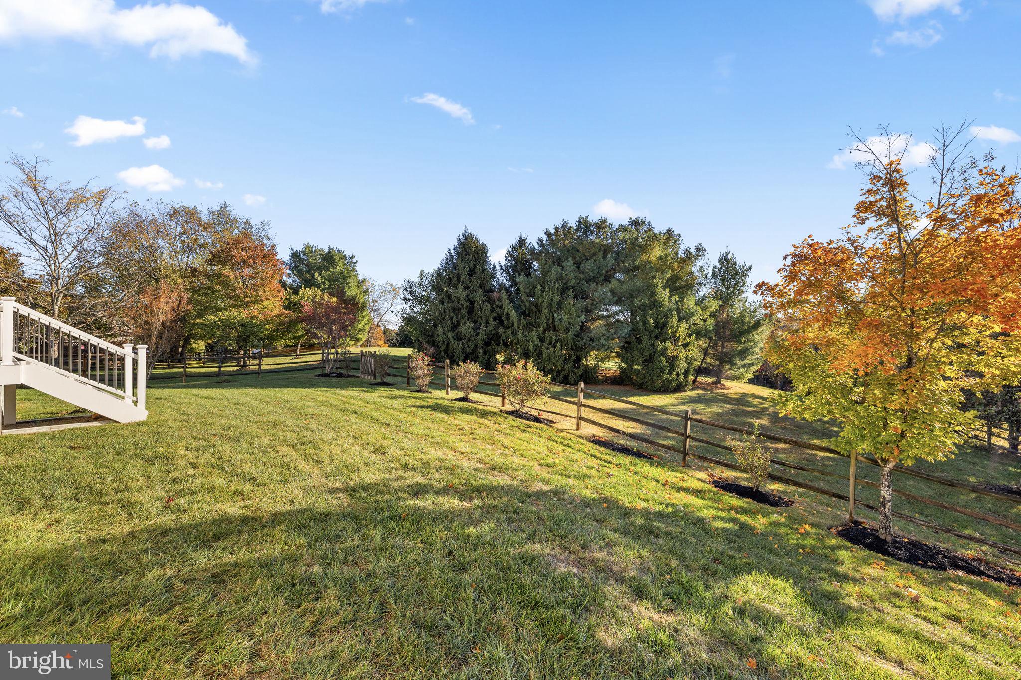 VINT HILL - Residential