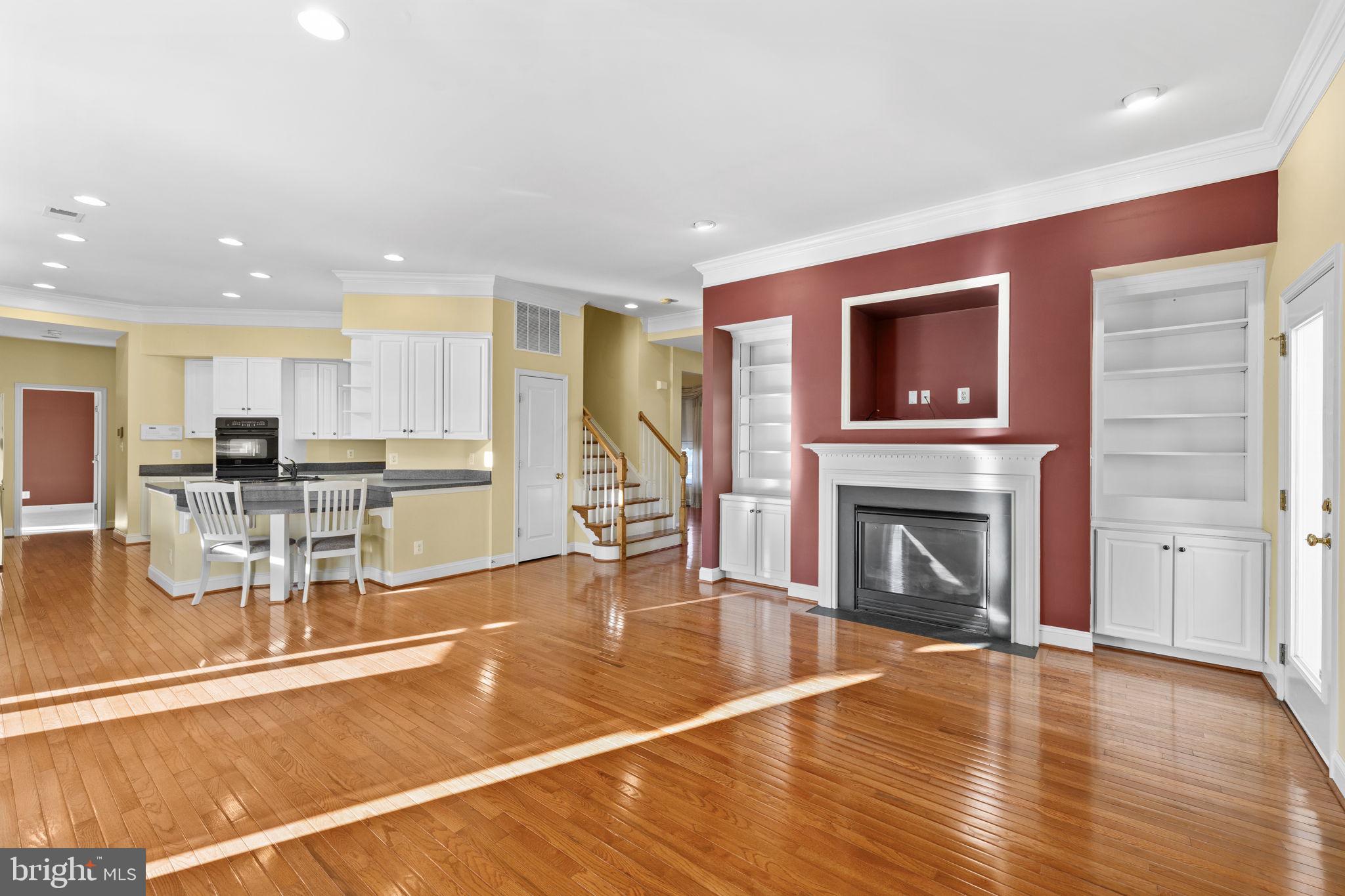 VINT HILL - Residential