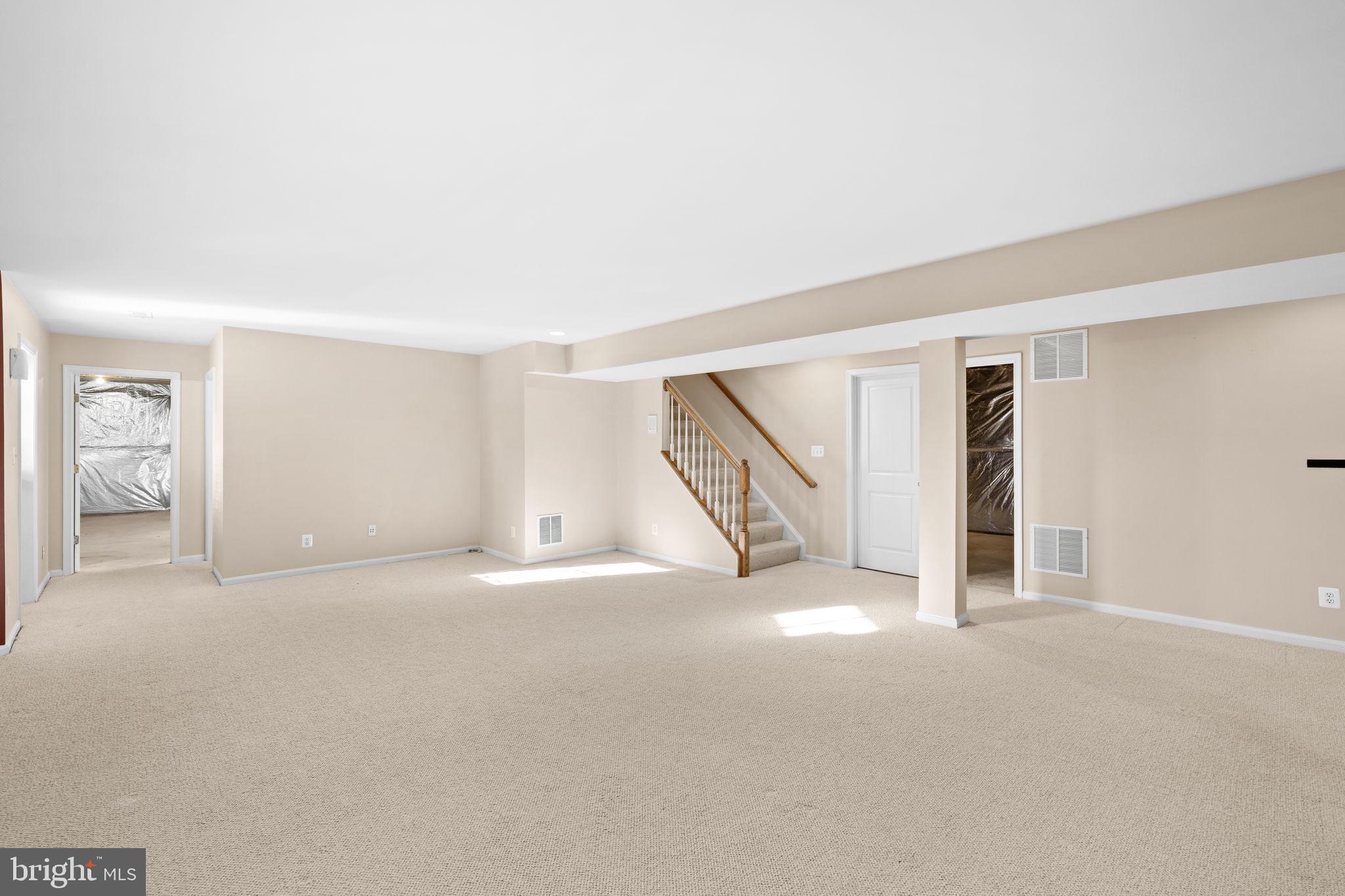 VINT HILL - Residential