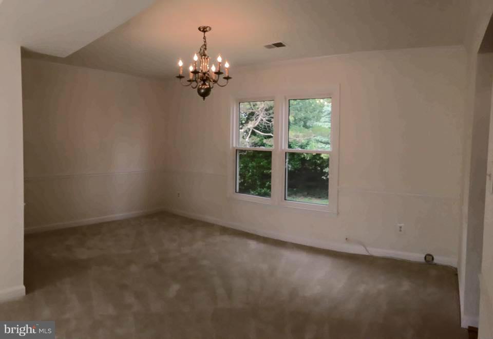 BROOKFIELD - Residential Lease