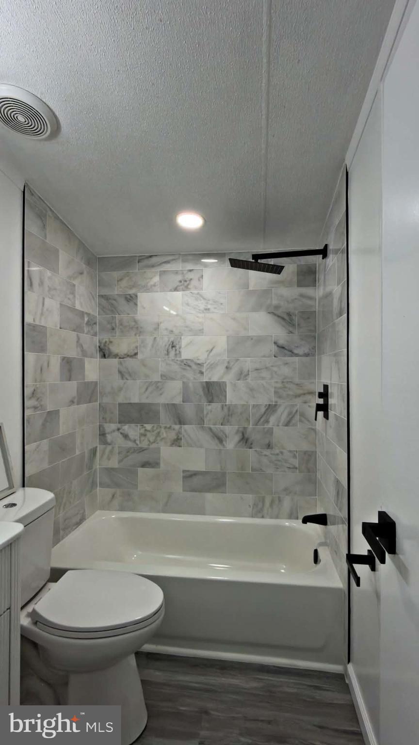 SWAN HARBOR DELL - Residential