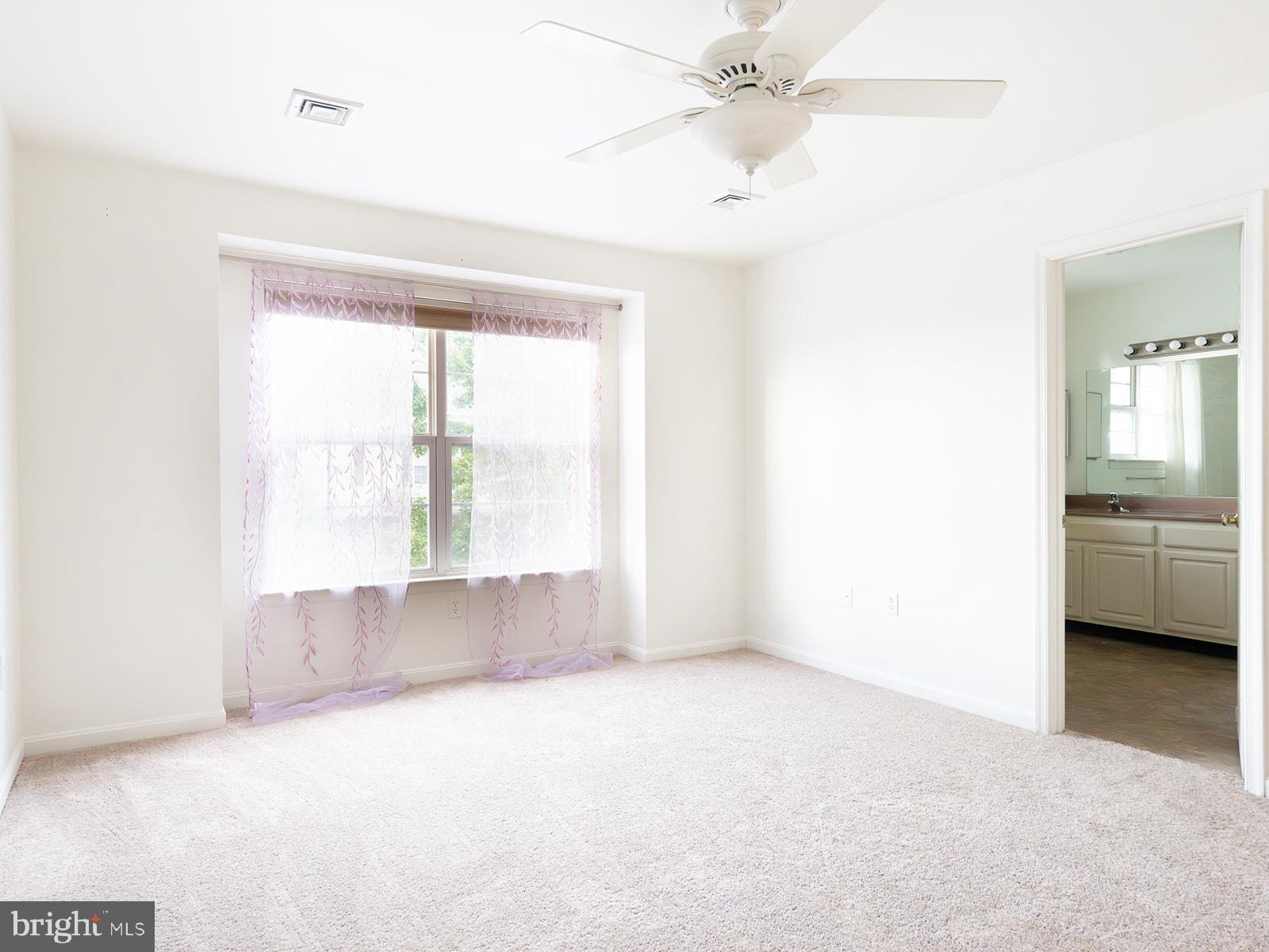 THE PINNACLE - Residential Lease