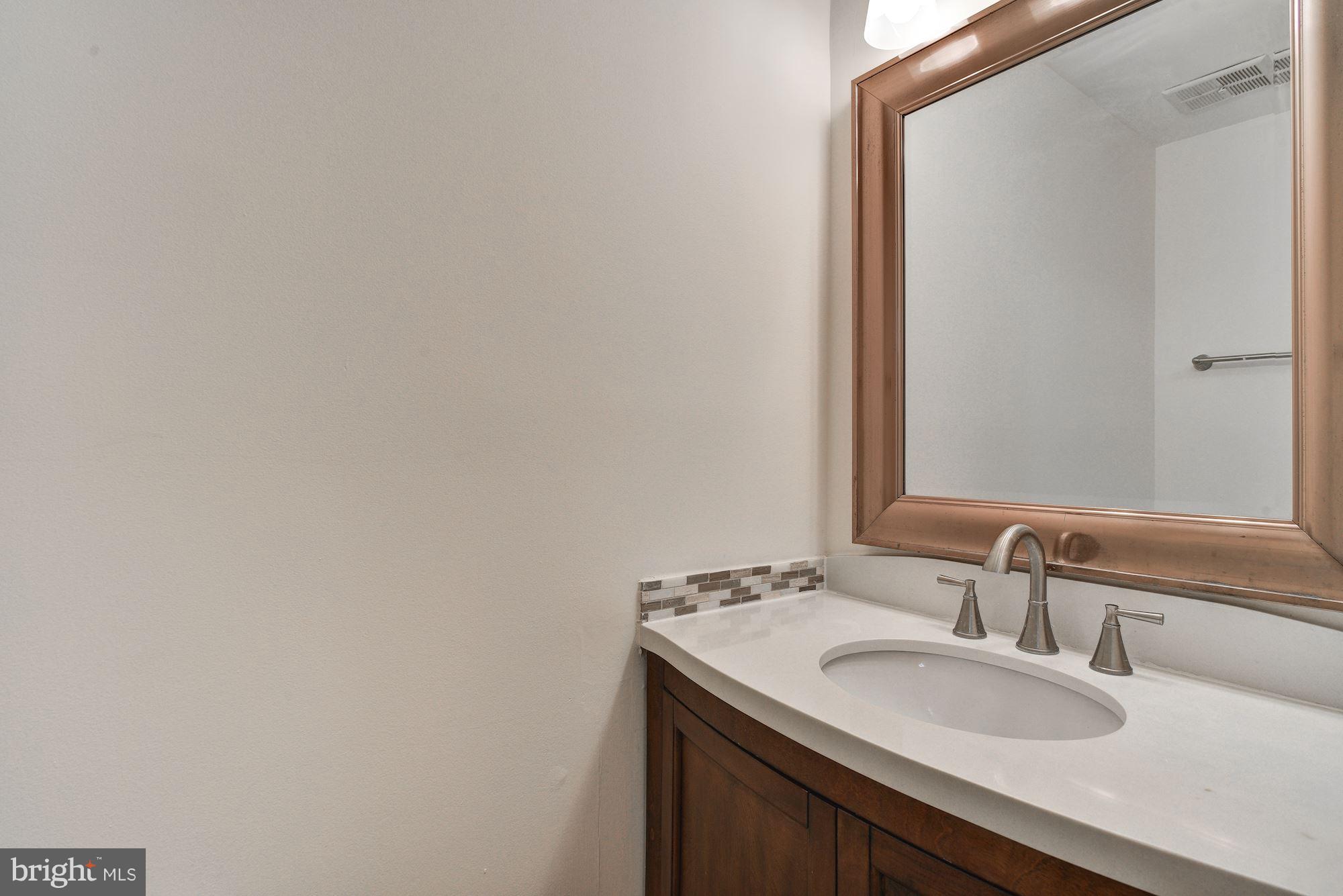 STONEBRIDGE - Residential