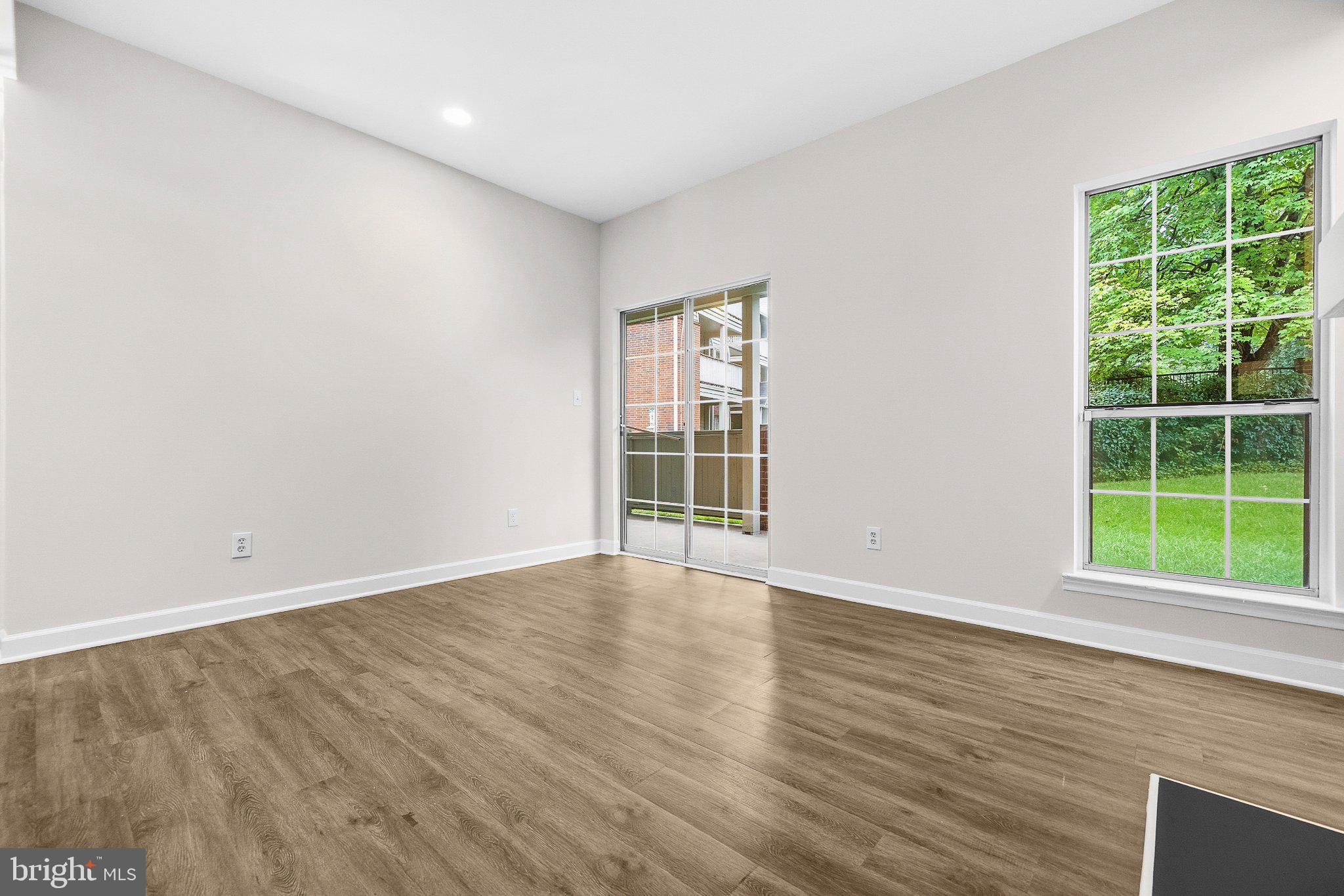 3901 PENDERVIEW DRIVE 1502
