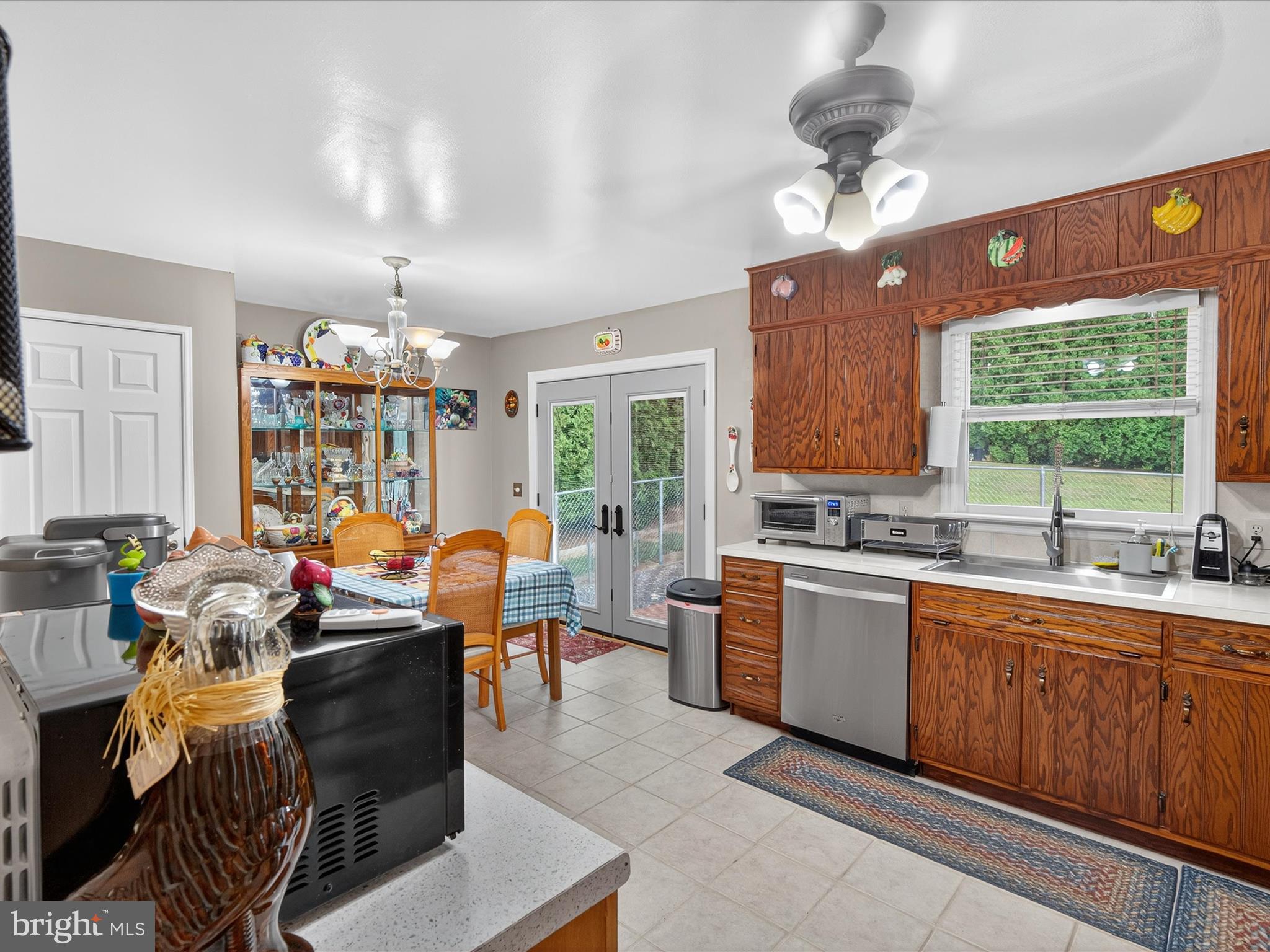 REINOEHLSVILLE - Residential