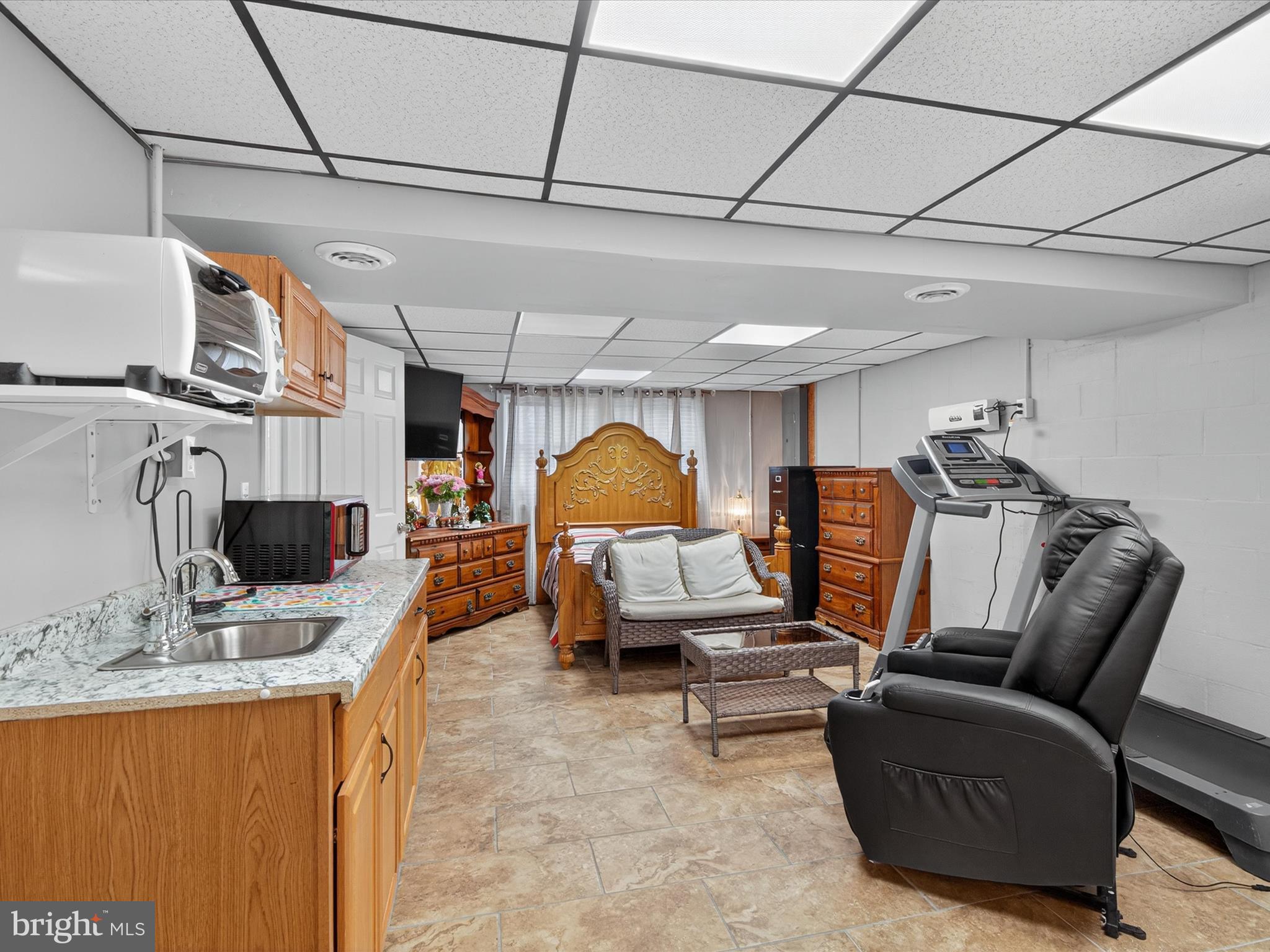 REINOEHLSVILLE - Residential