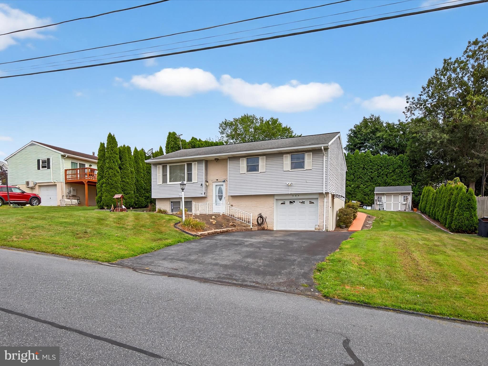 REINOEHLSVILLE - Residential