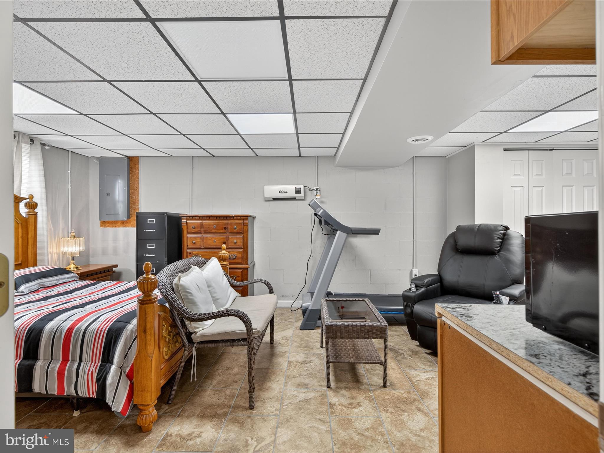 REINOEHLSVILLE - Residential