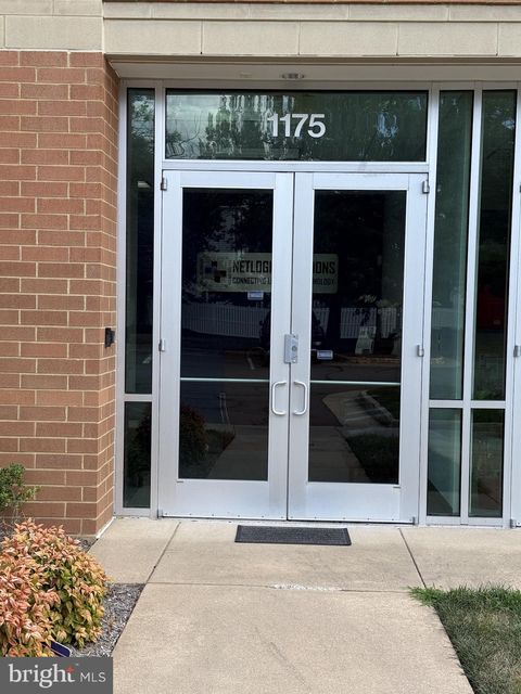 4229 LAFAYETTE CENTER DRIVE 1175 CHANTILLY VA 20151