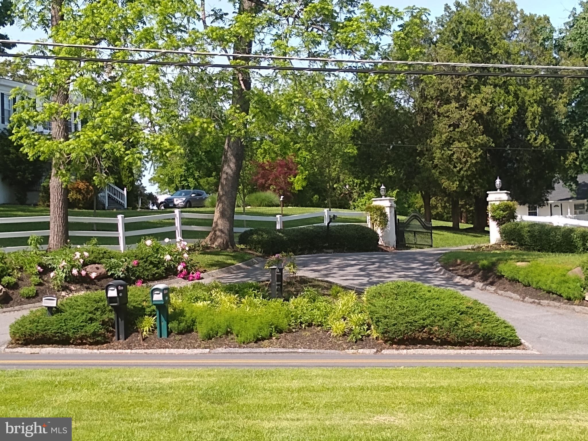 DUN ROVIN - Residential