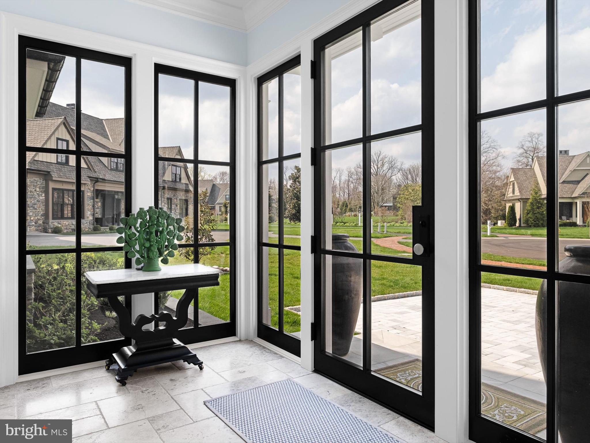 CROOKED BILLET - Residential