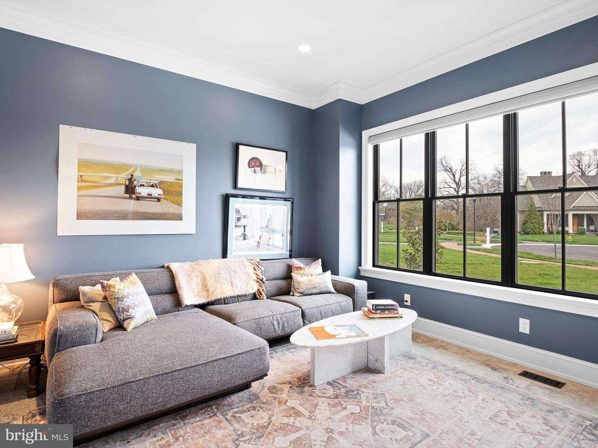 CROOKED BILLET - Residential