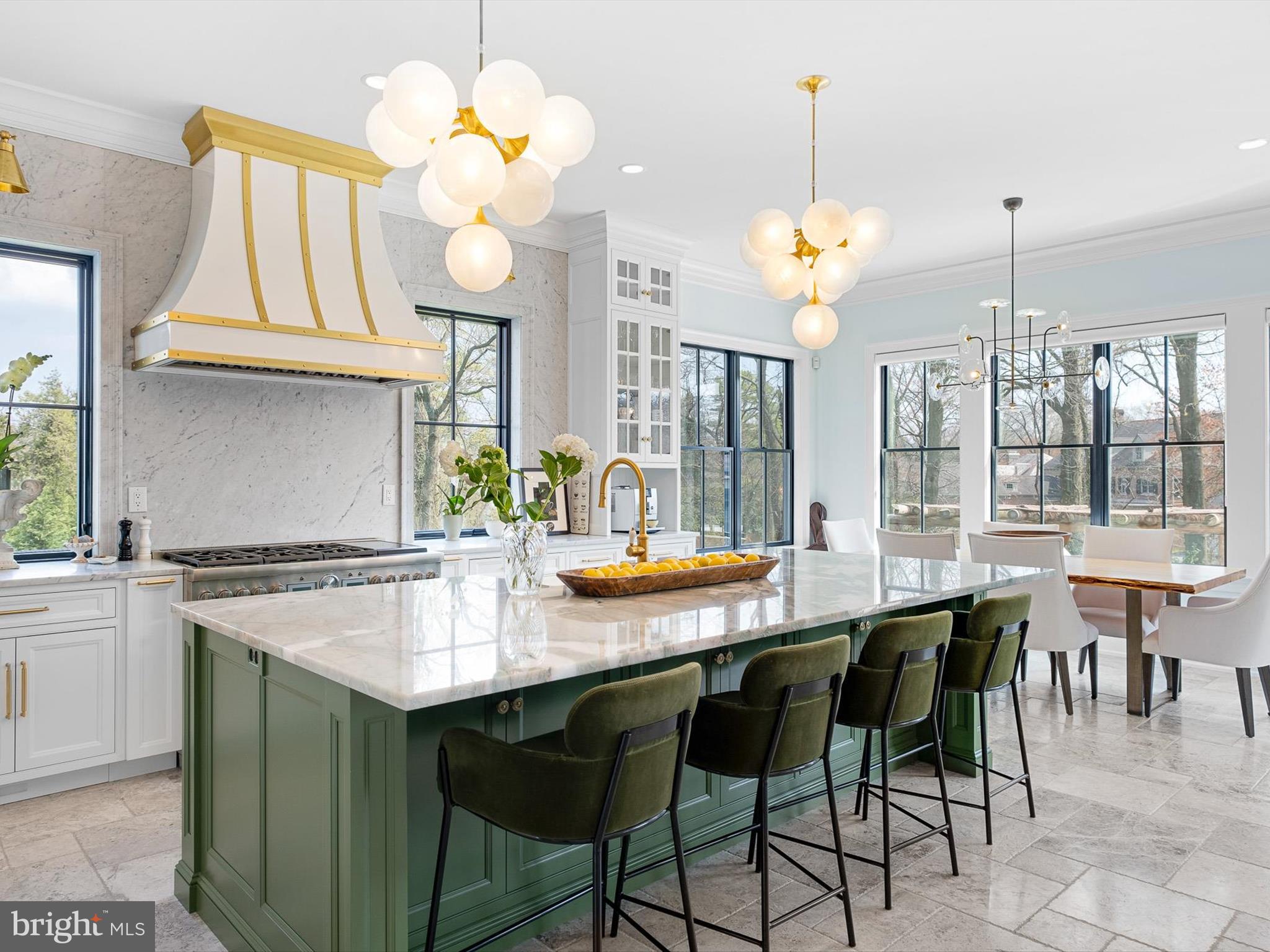 CROOKED BILLET - Residential