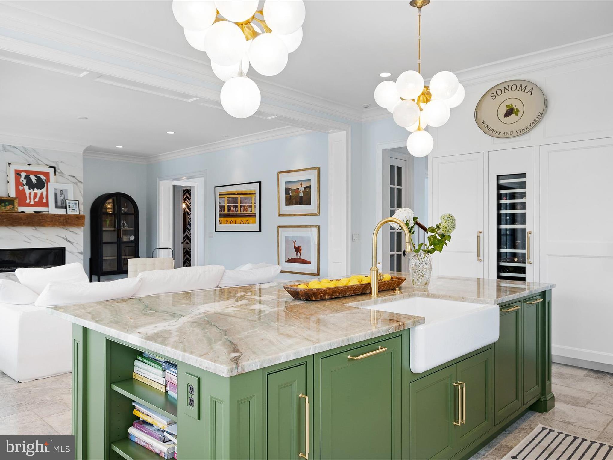 CROOKED BILLET - Residential