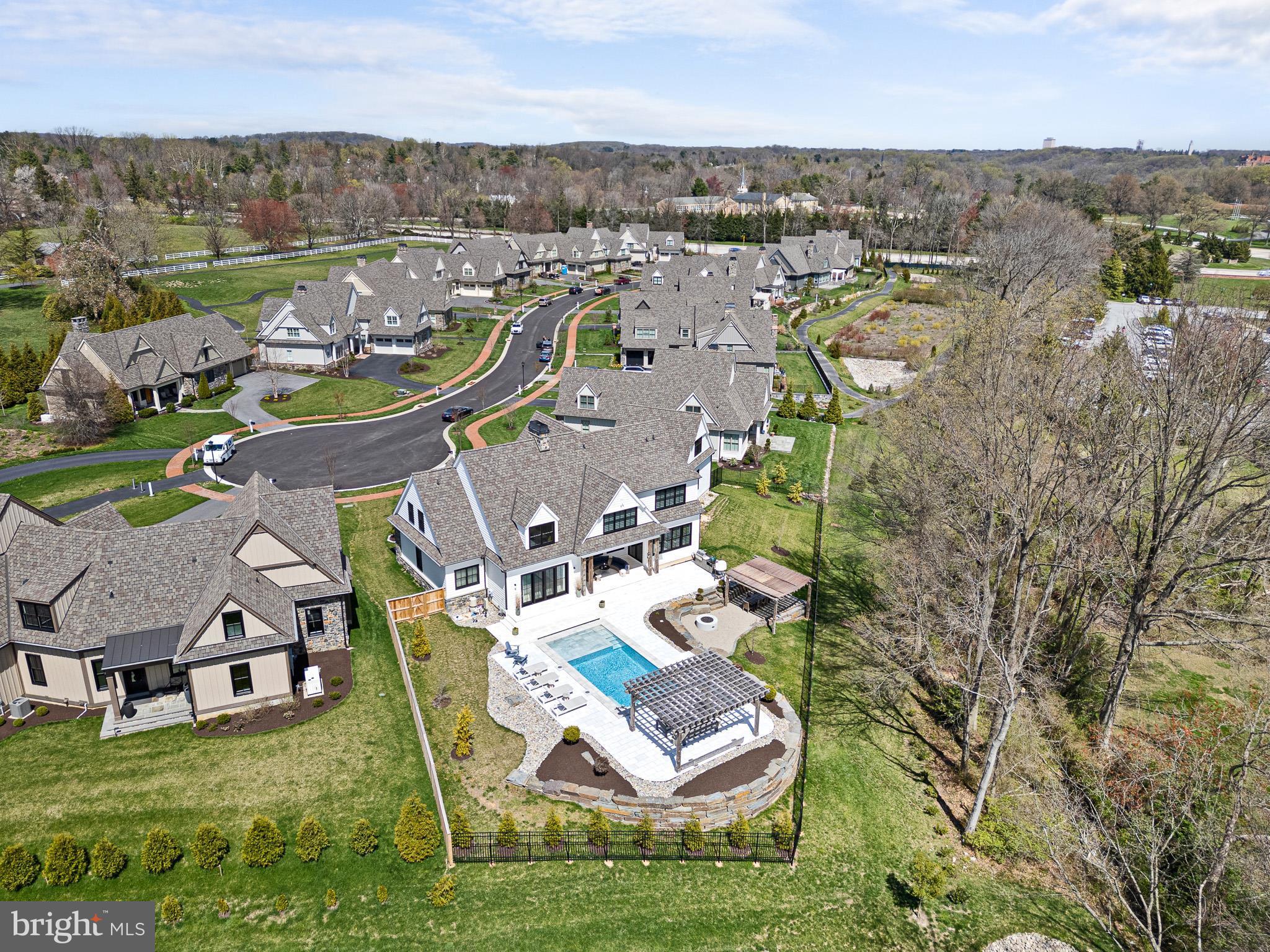 CROOKED BILLET - Residential