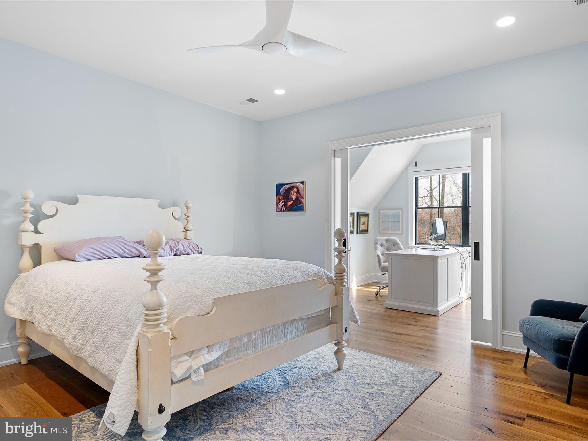 CROOKED BILLET - Residential