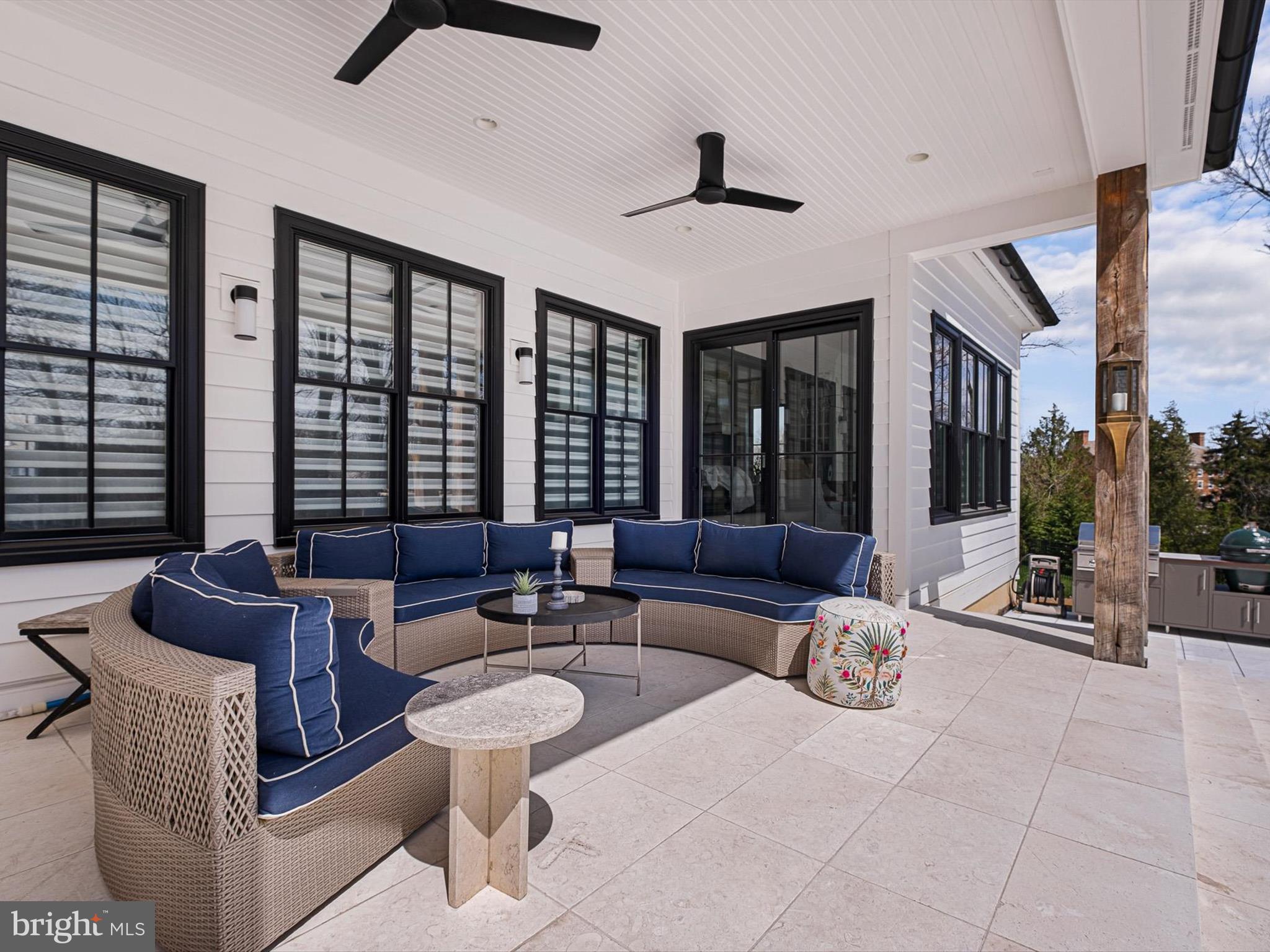 CROOKED BILLET - Residential