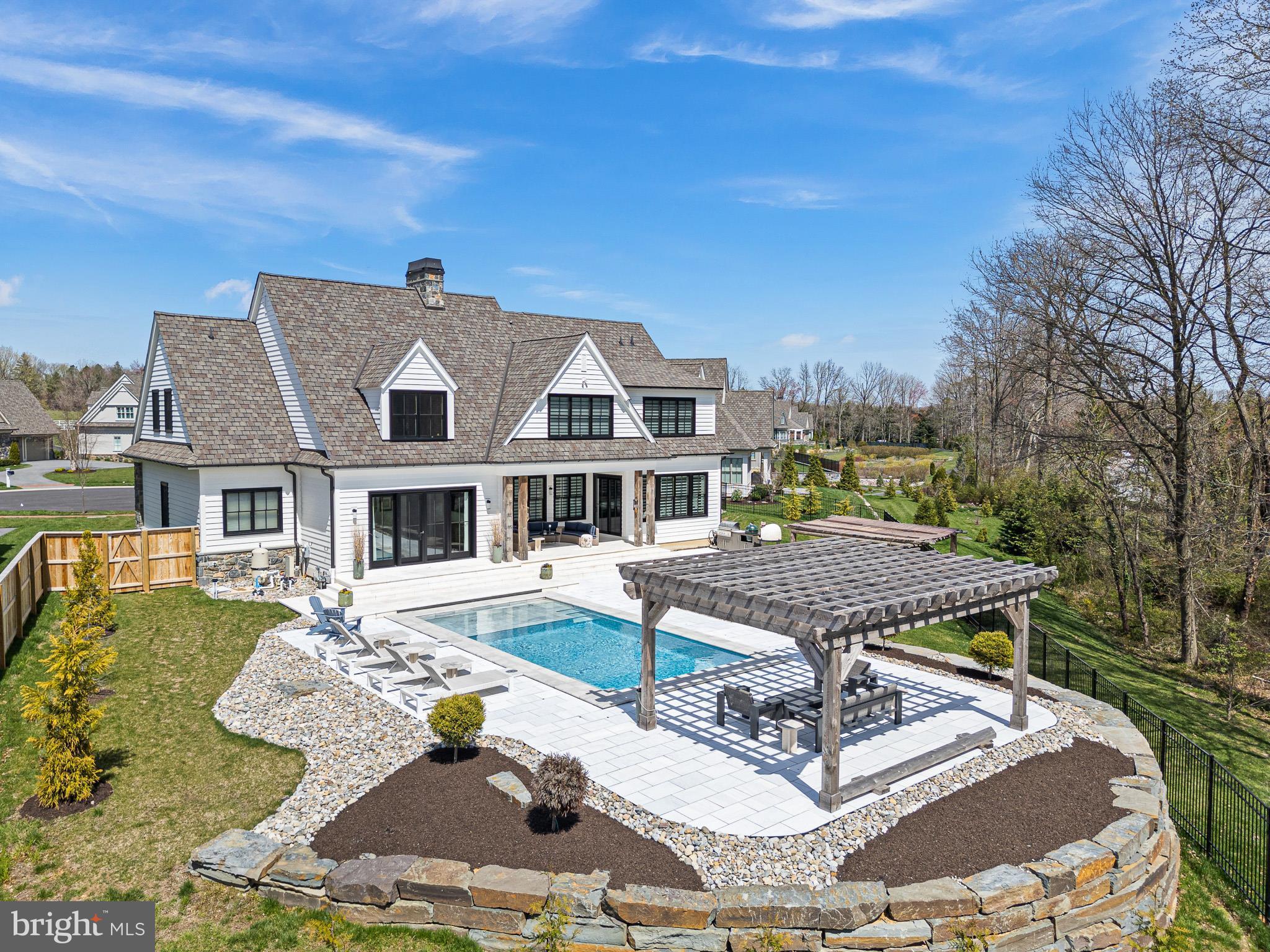 CROOKED BILLET - Residential