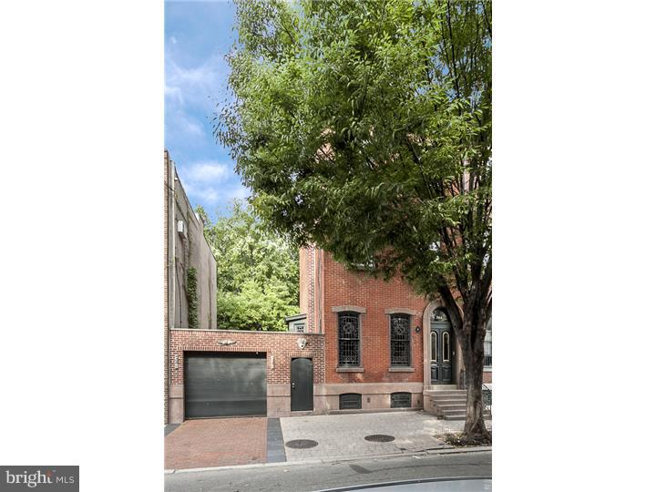 BELLA VISTA - Residential