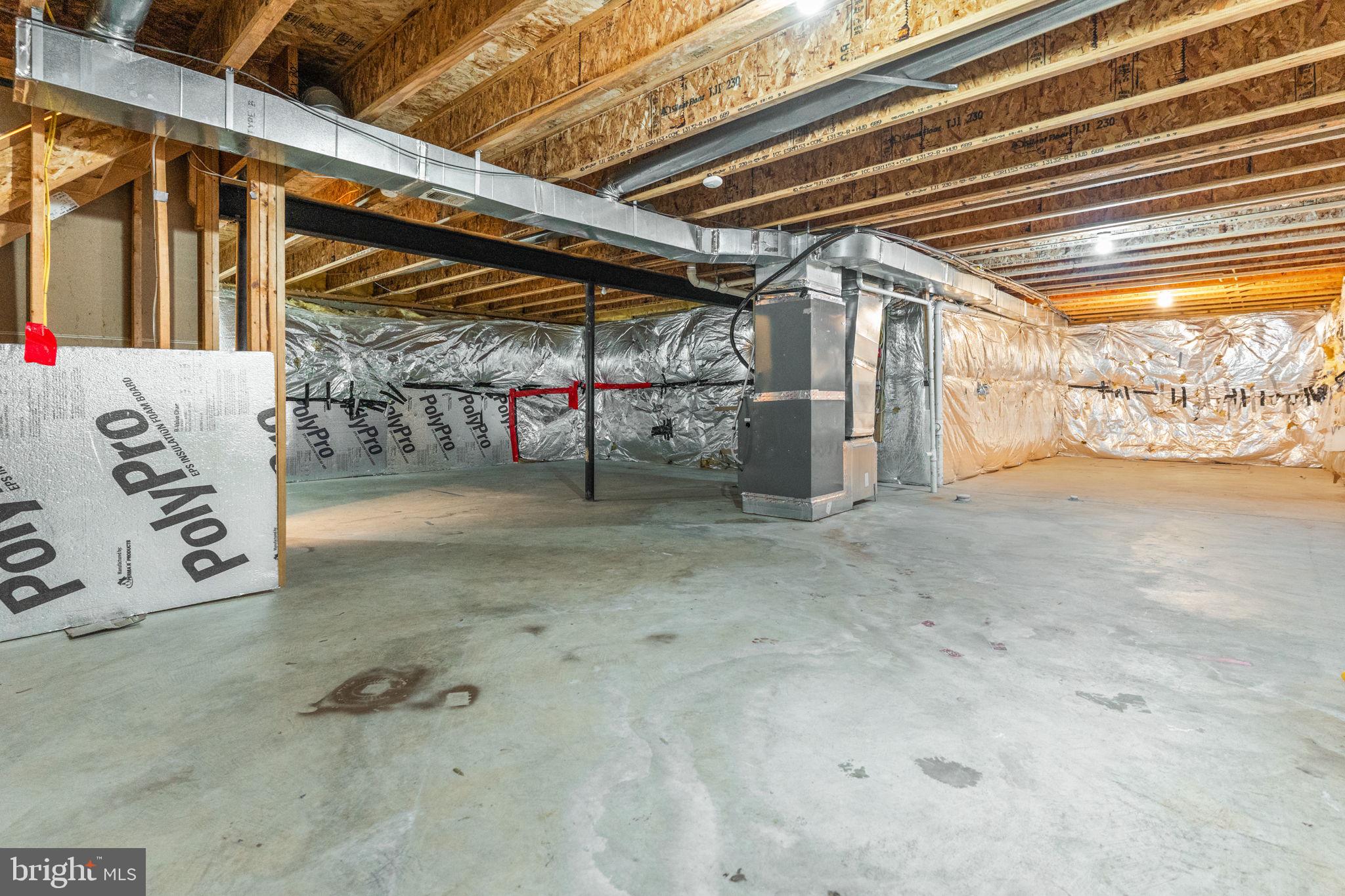 THE FALLS AT LEE'S PARKE - Residential Lease