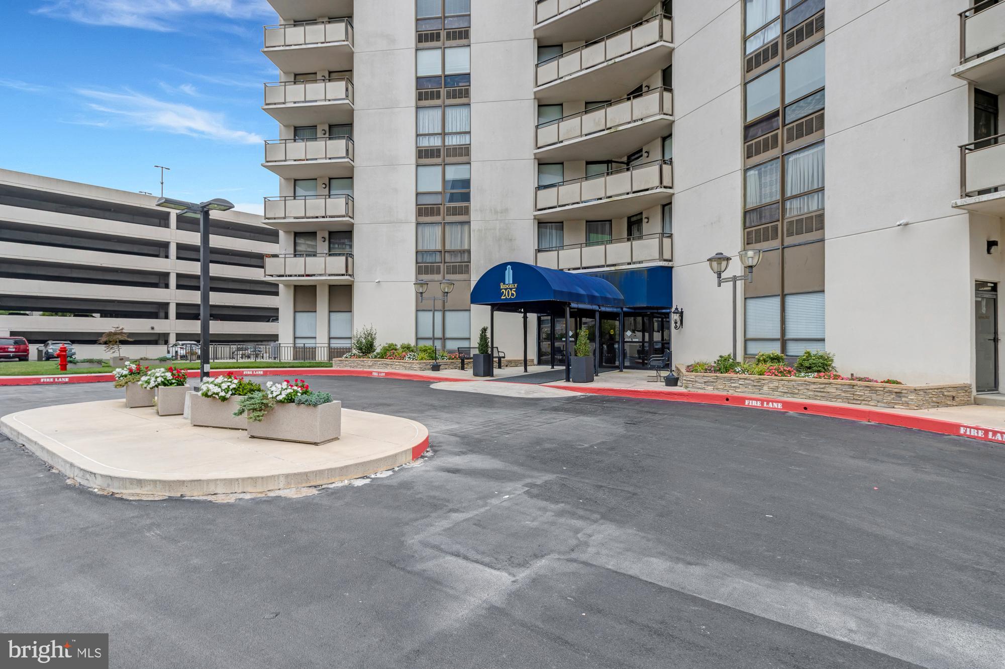 205 E JOPPA 2706