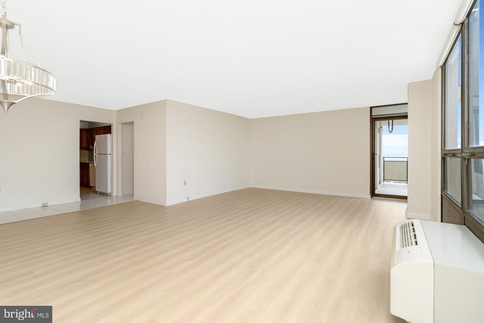 THE RIDGELY - Residential