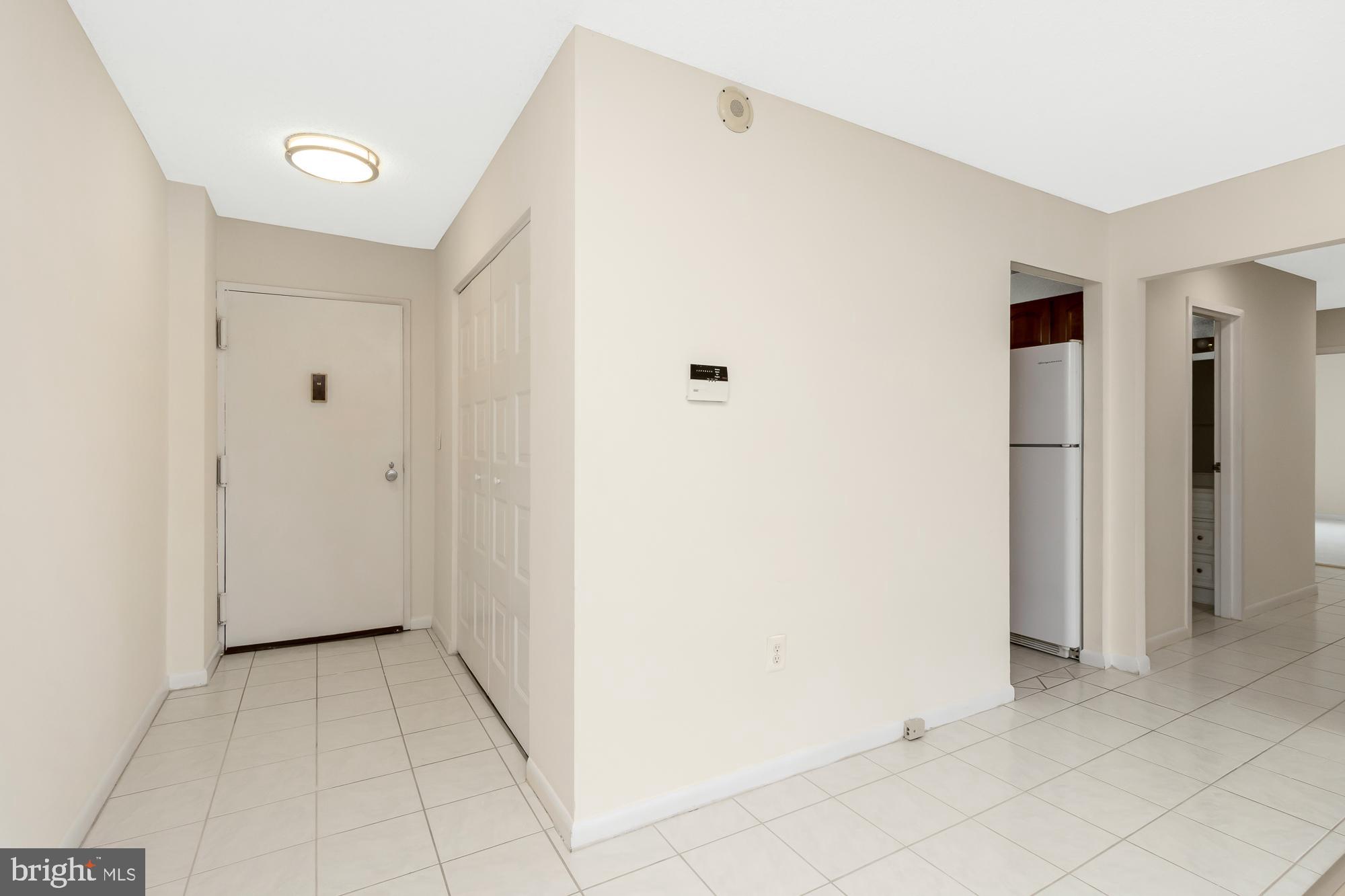 THE RIDGELY - Residential