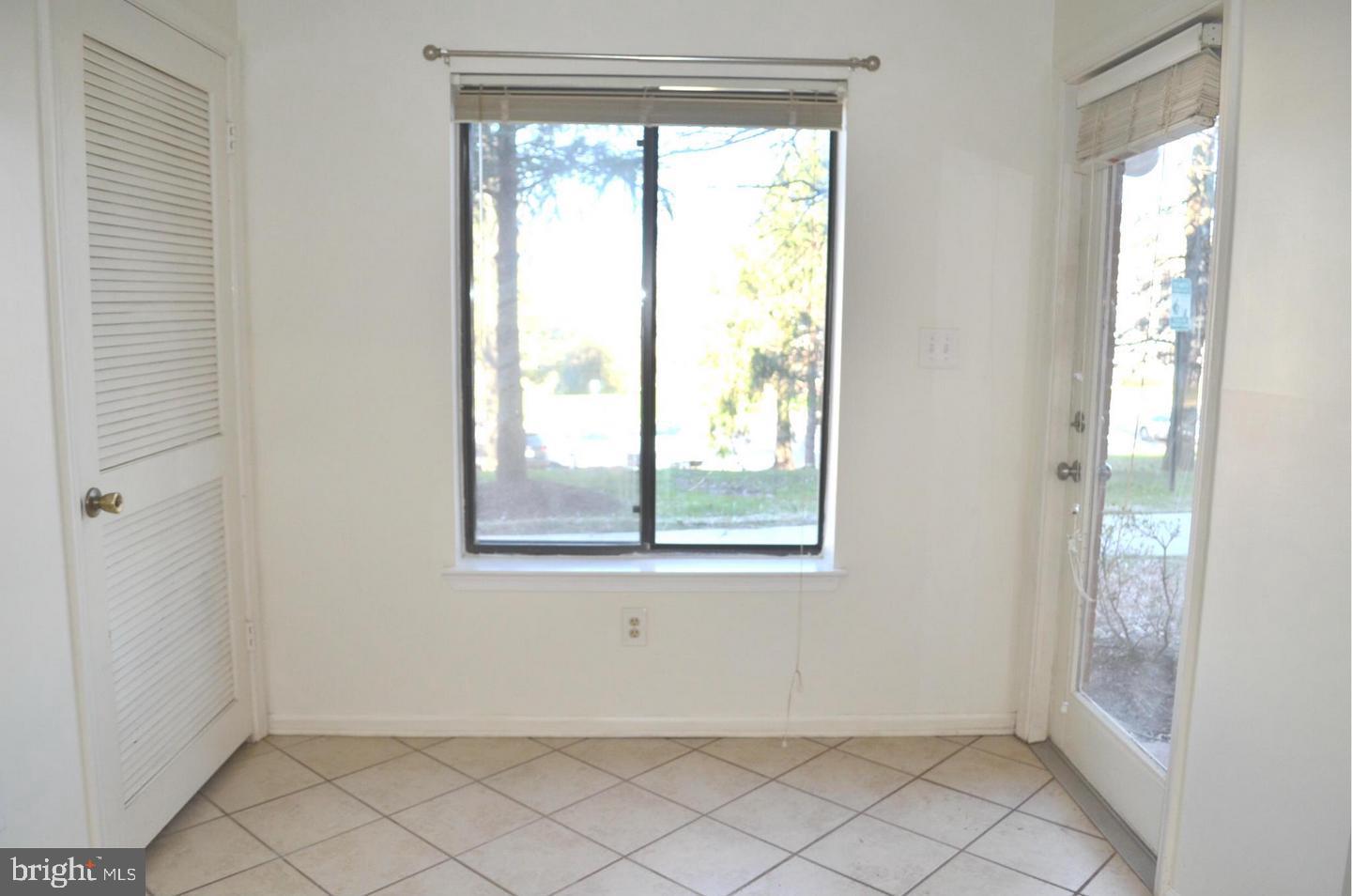 BATTERY HEIGHTS - Residential Lease