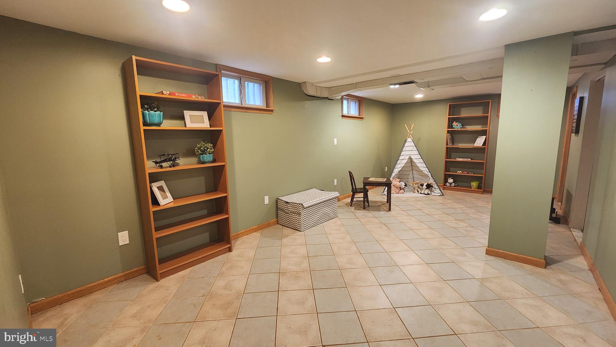 BALLANTRAE - Residential