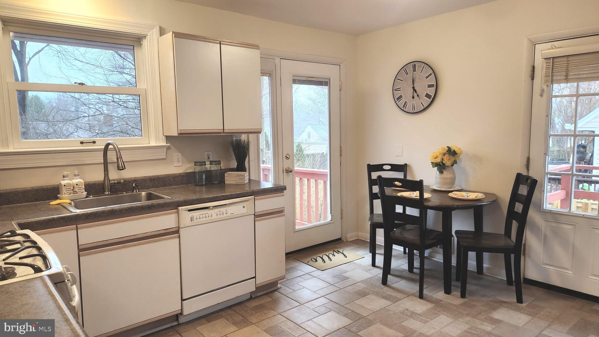 BALLANTRAE - Residential