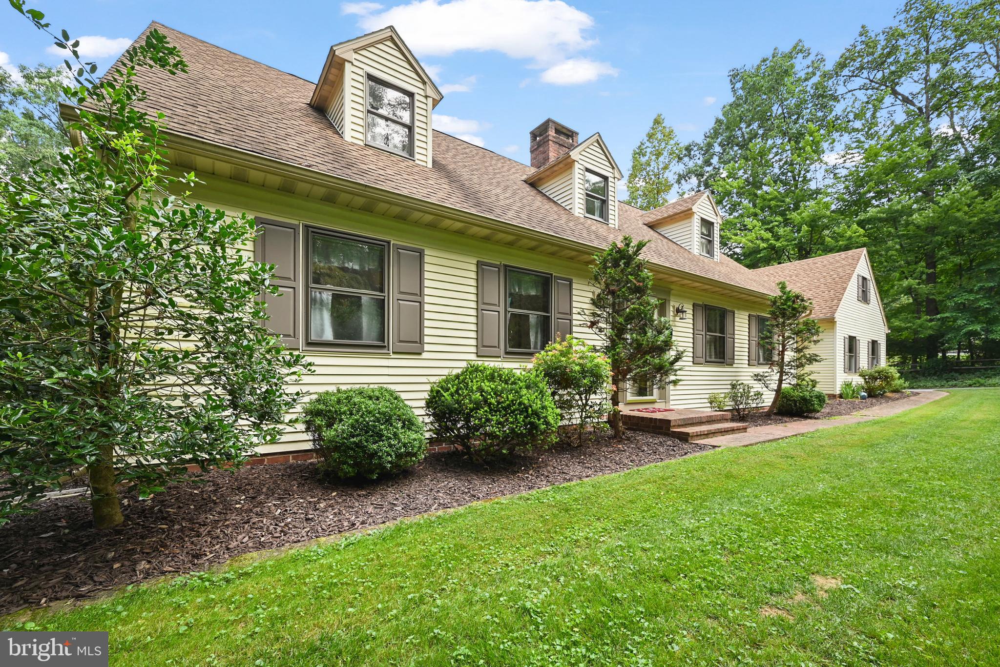 961 BEAVER CREEK ROAD