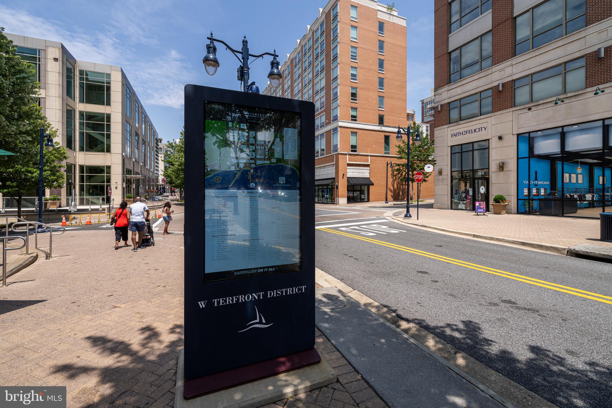 BROOKE MANOR - Residential