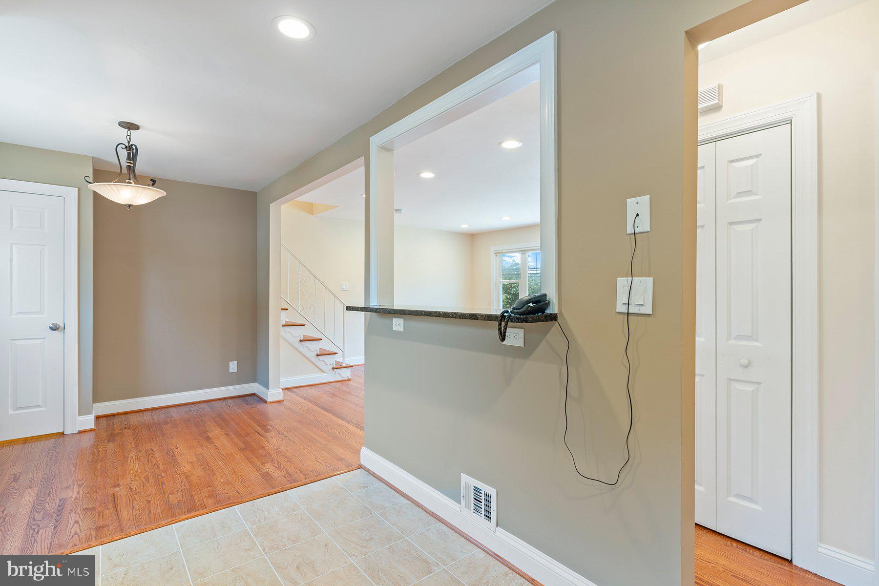 BROOKE MANOR - Residential