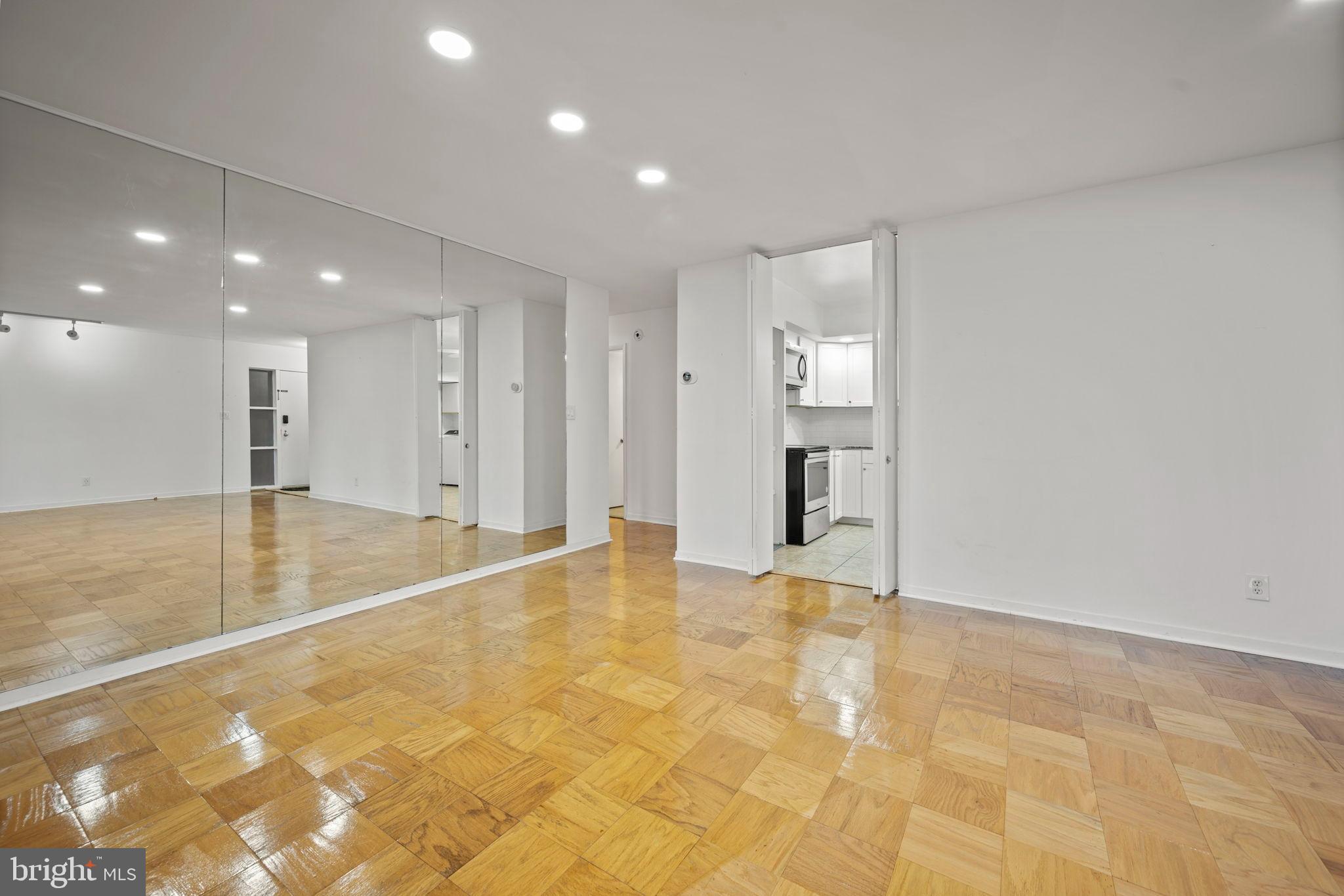 STEVENSON VILLAGE CONDO - Residential