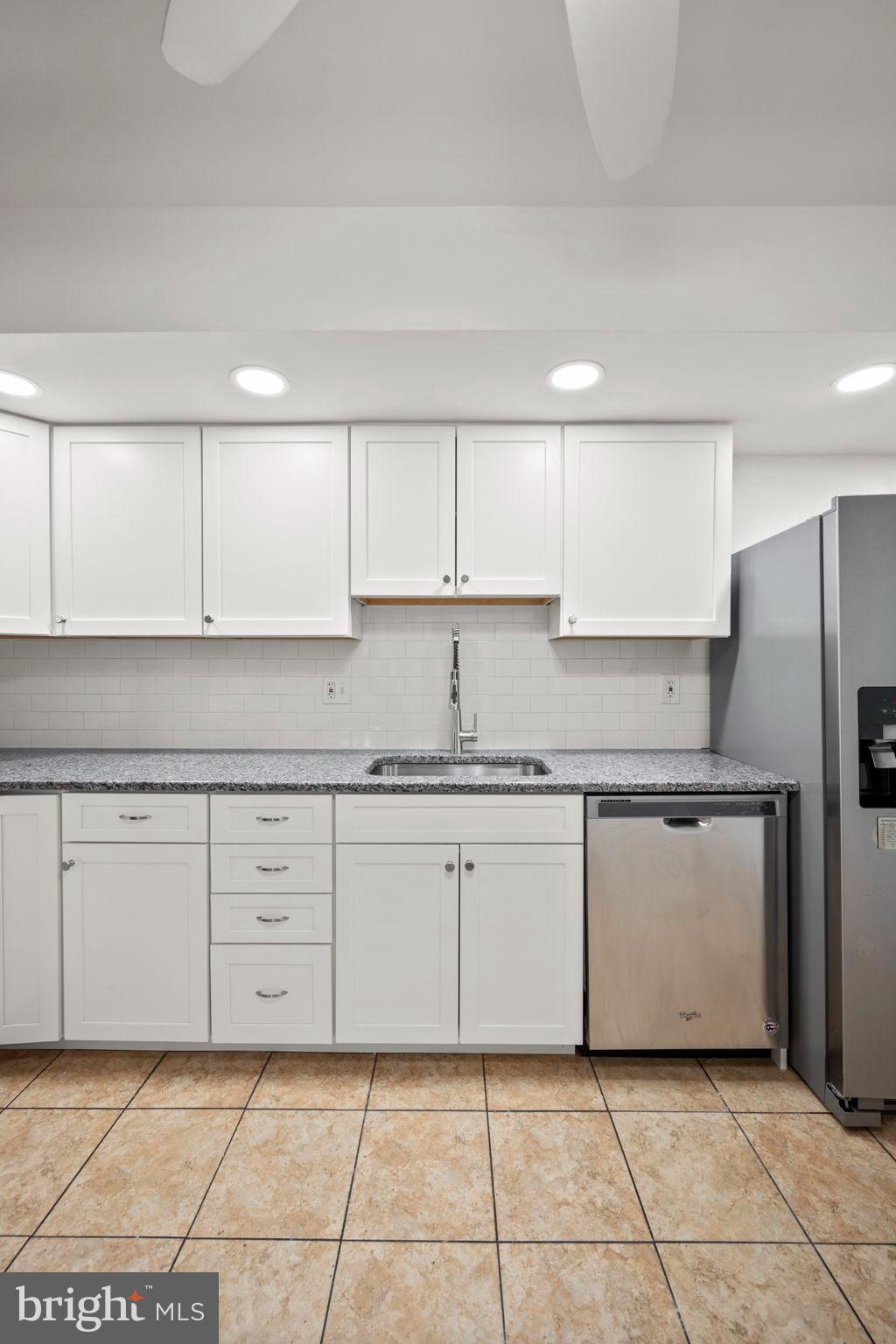 STEVENSON VILLAGE CONDO - Residential