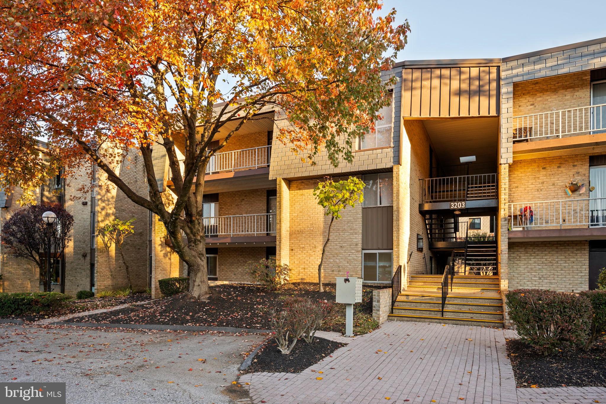 STEVENSON VILLAGE CONDO - Residential