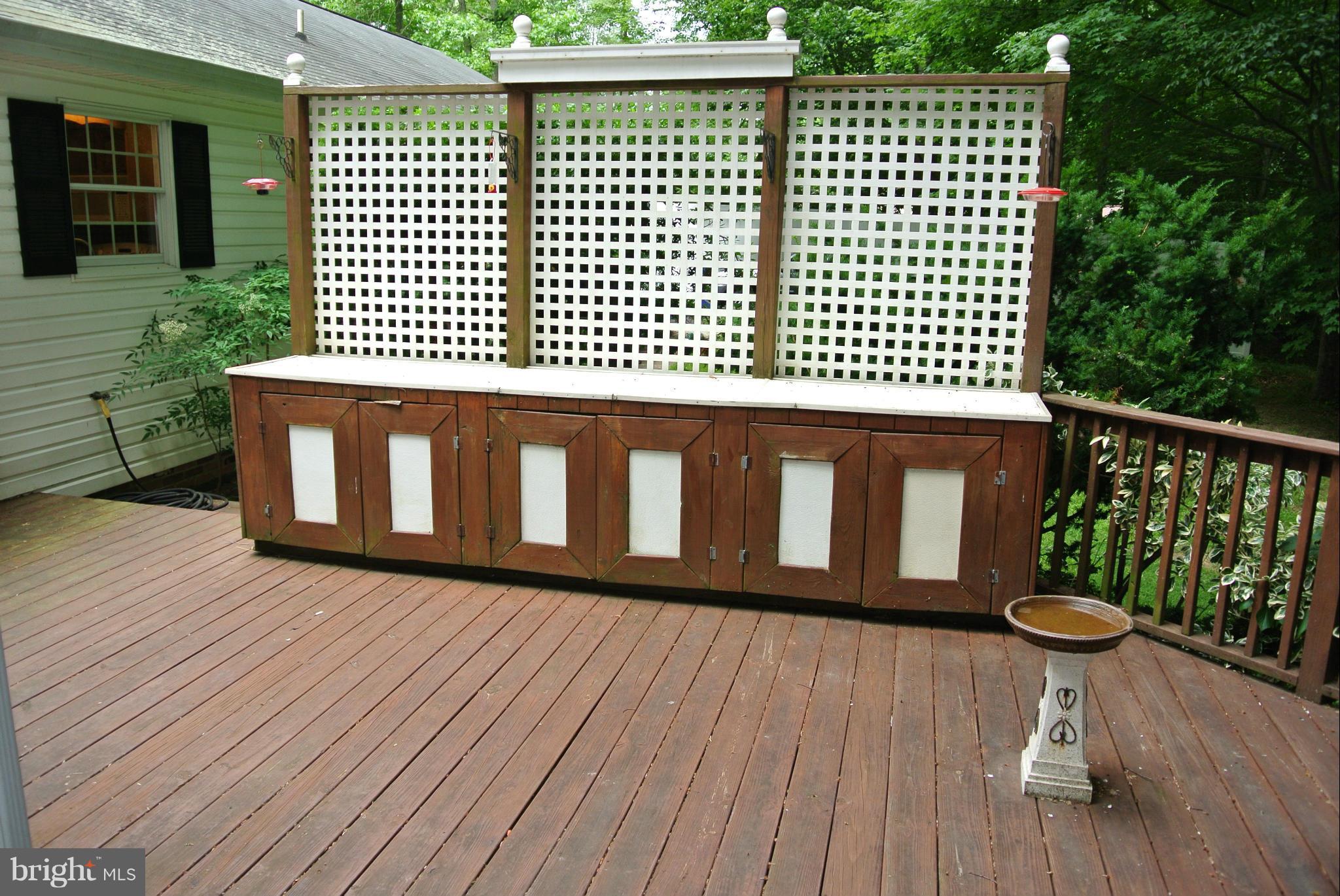 CHAPEL POINT WOODS - Residential