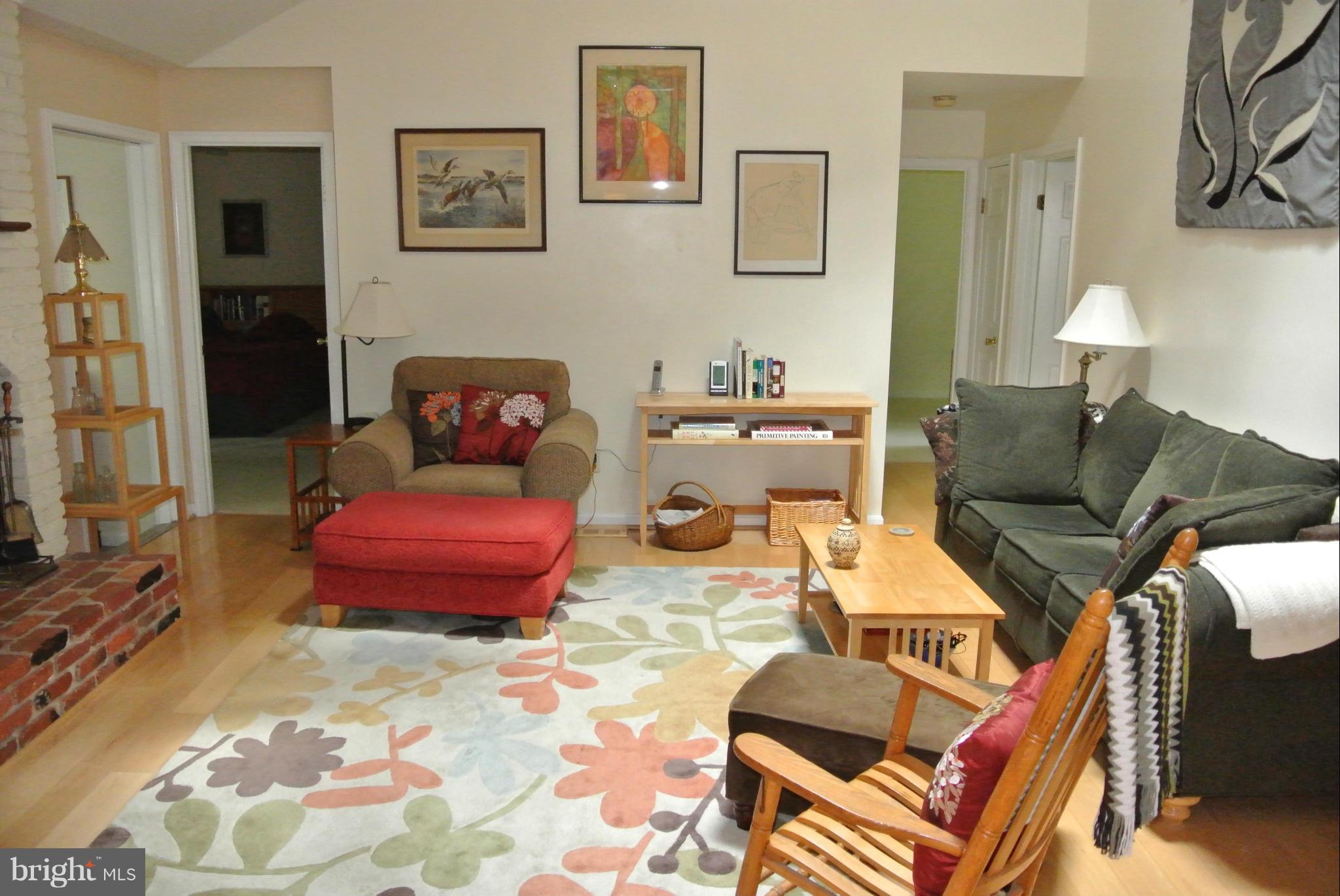 CHAPEL POINT WOODS - Residential