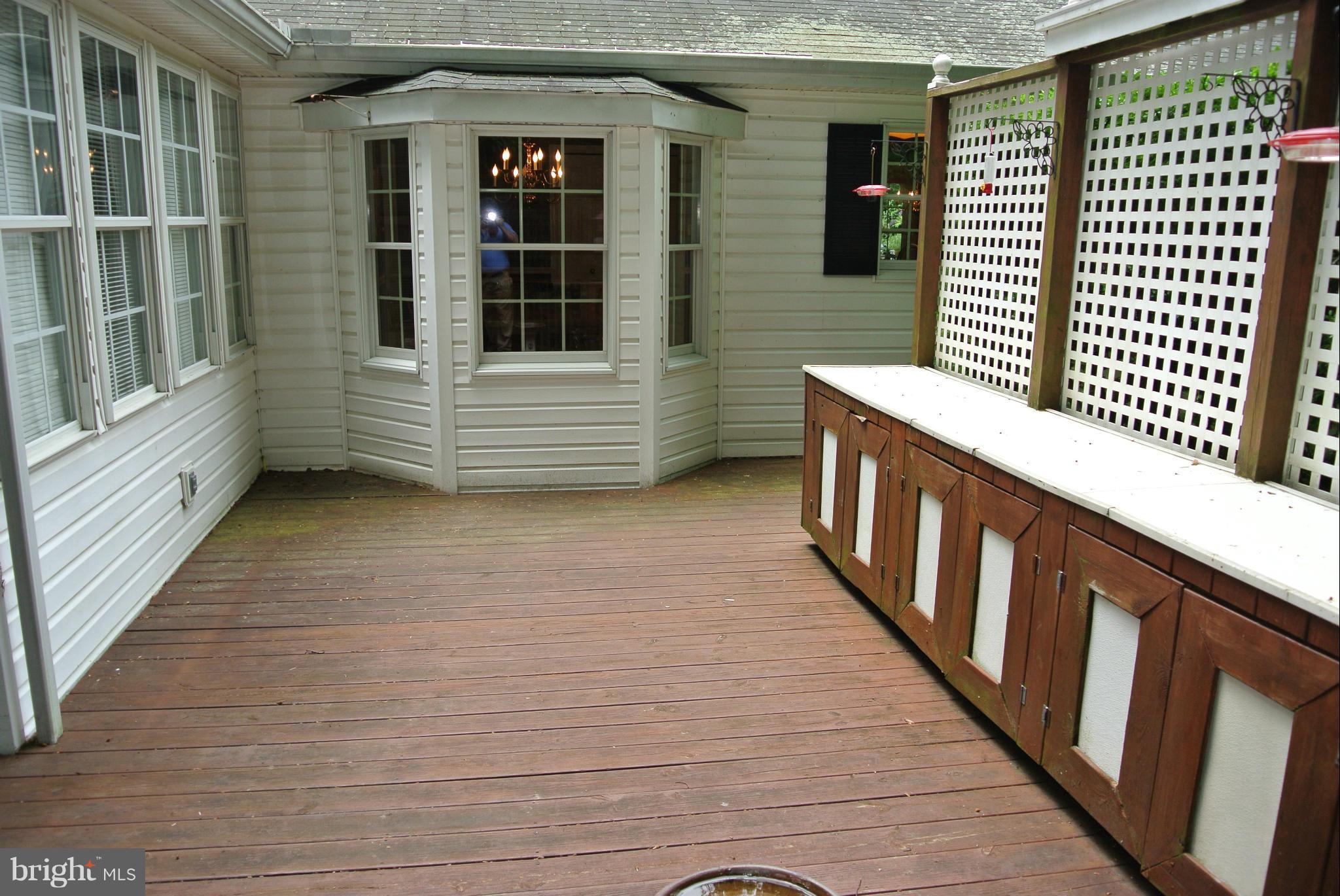 CHAPEL POINT WOODS - Residential