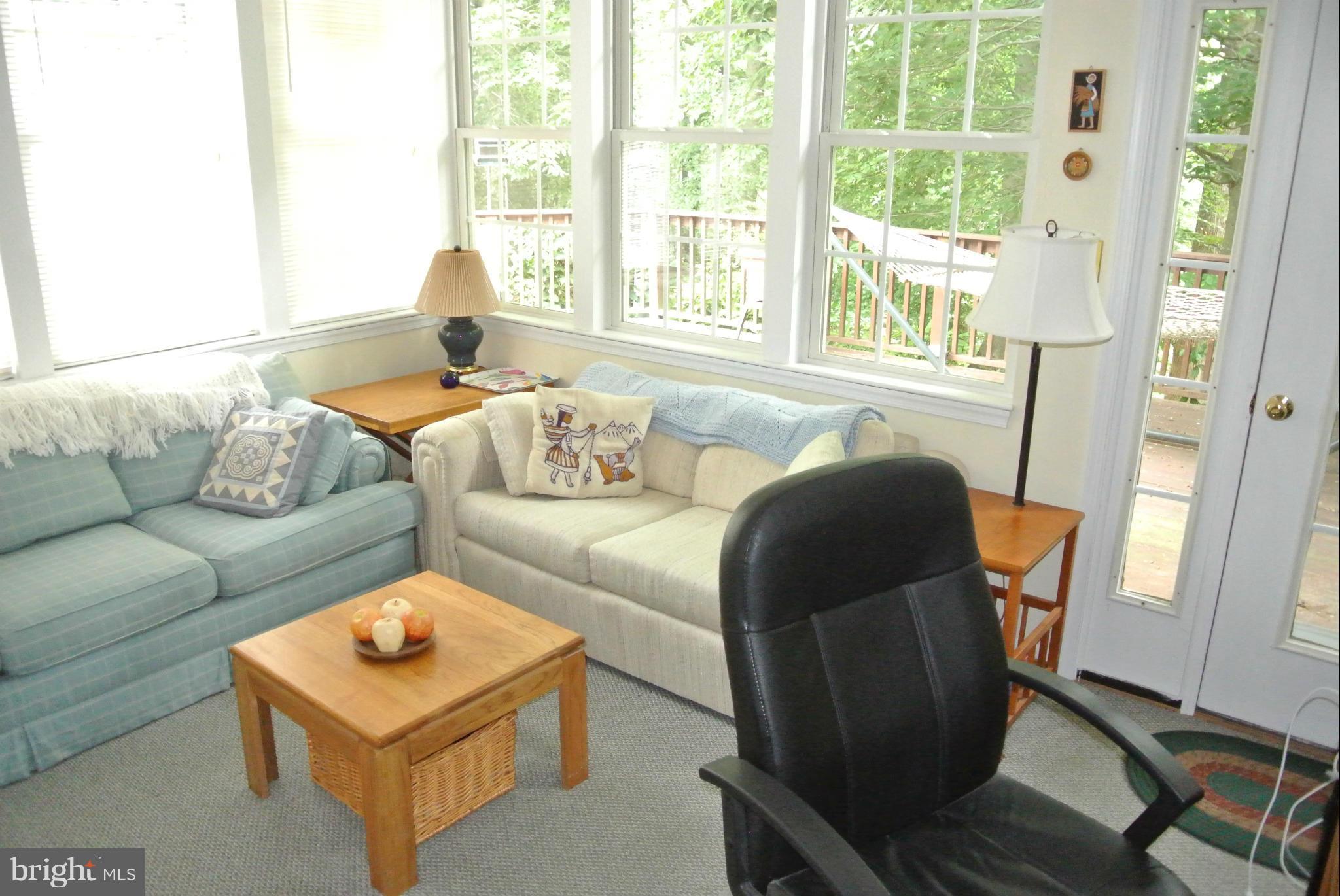 CHAPEL POINT WOODS - Residential