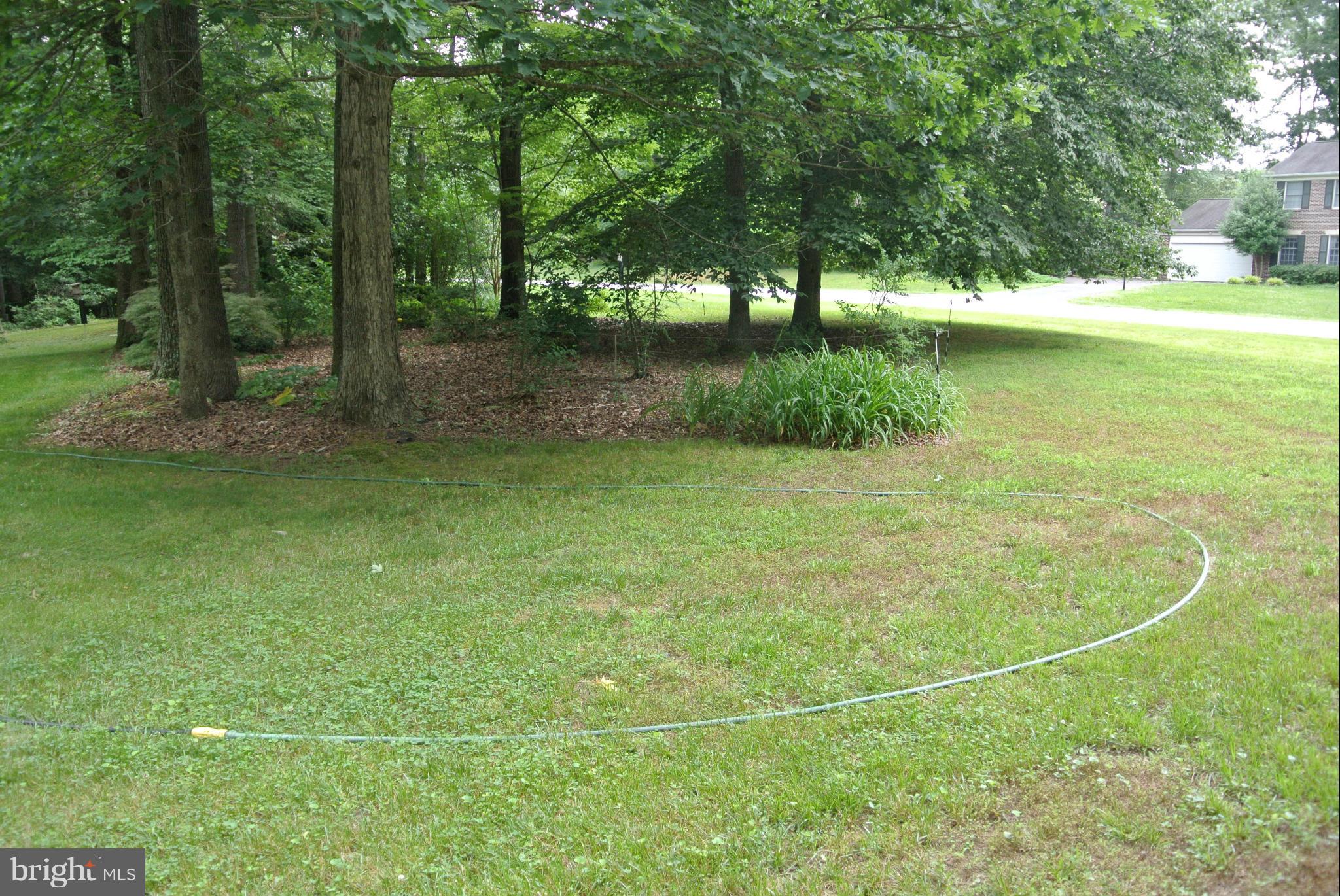 CHAPEL POINT WOODS - Residential