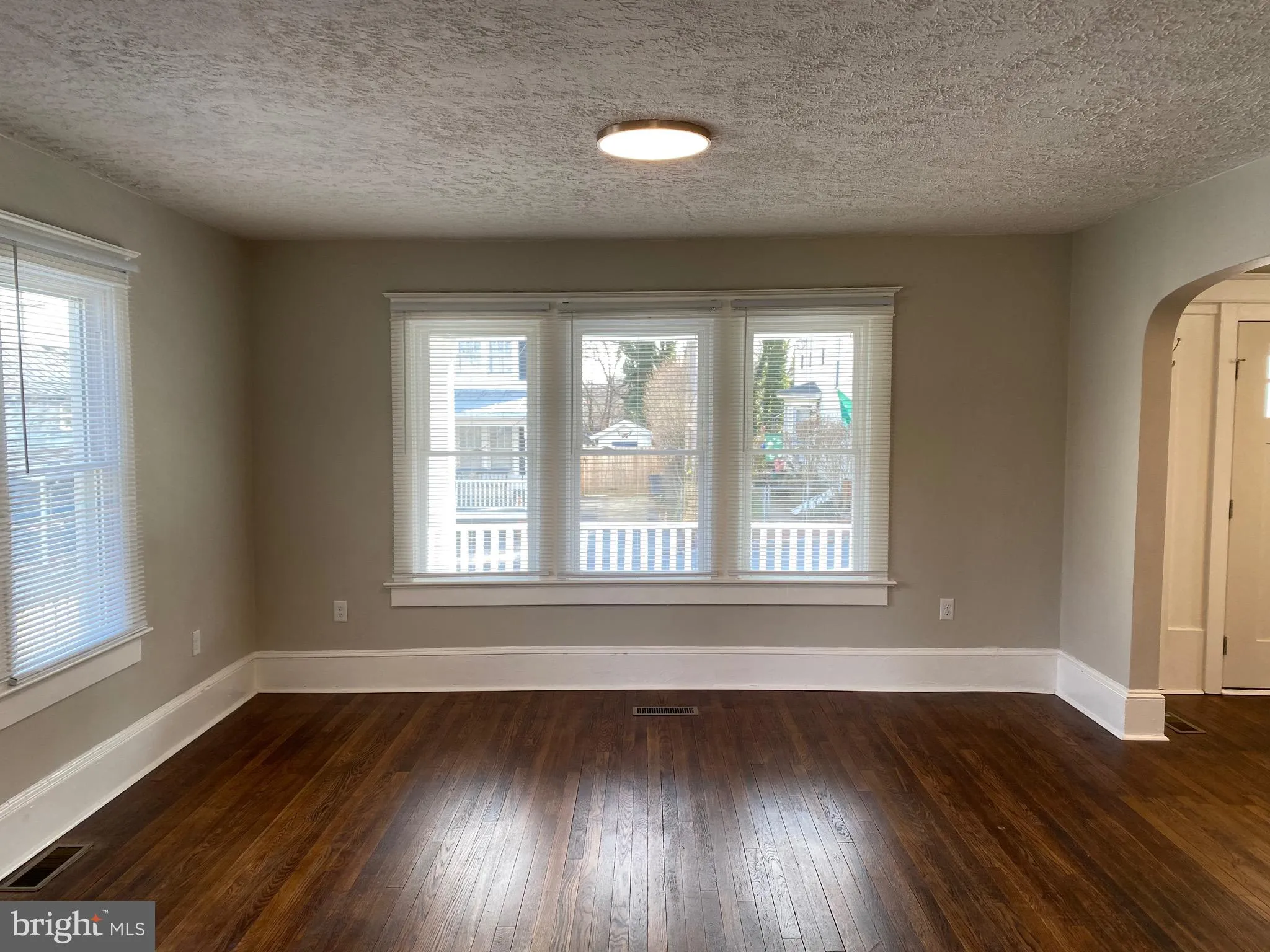 Winchester, Virginia 22601, United States, 4 Bedrooms Bedrooms, ,2 BathroomsBathrooms,Residential,Pending,23762