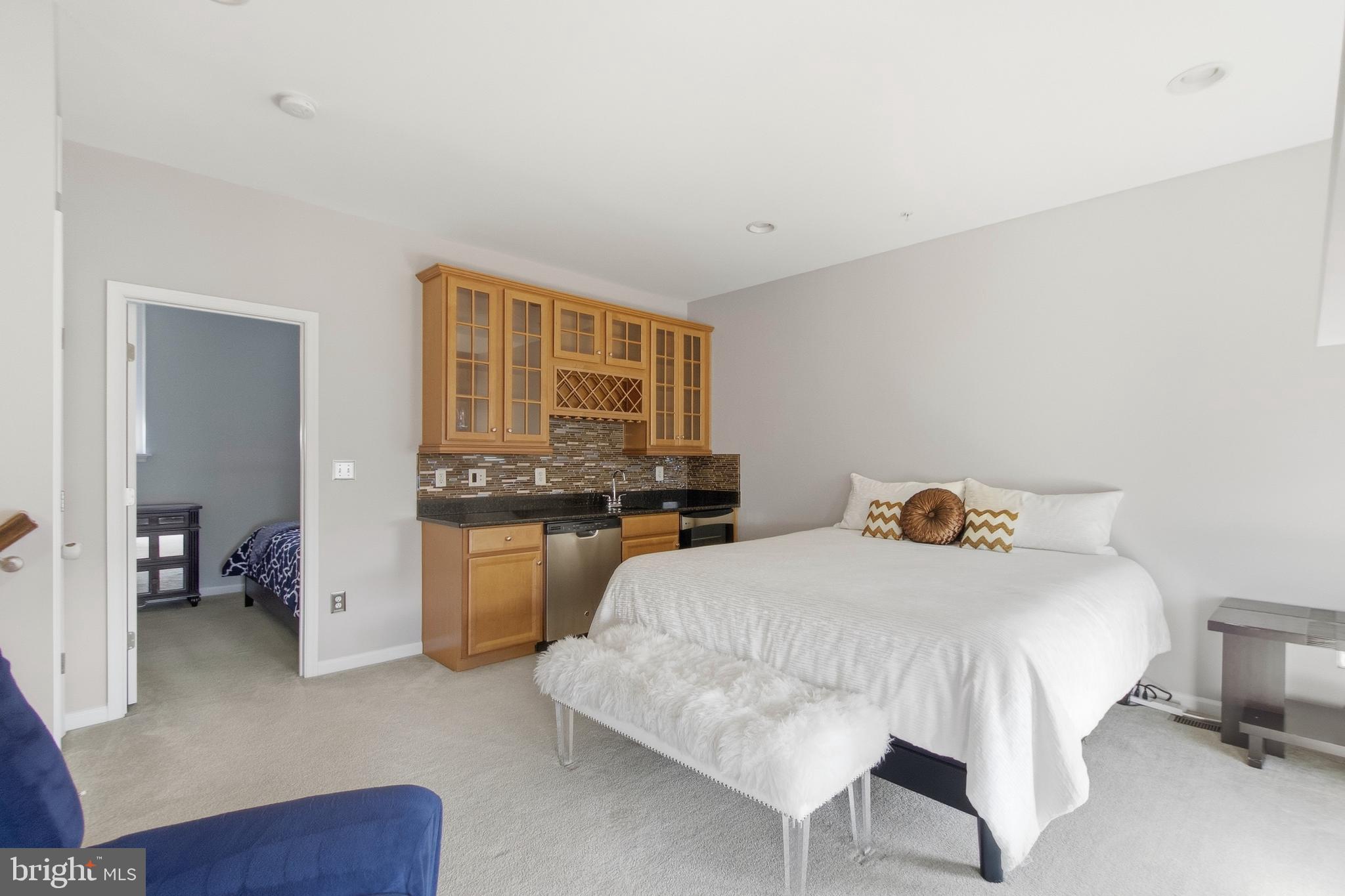 POTOMAC OVERLOOK AT NATIONAL HARBOR - Residential