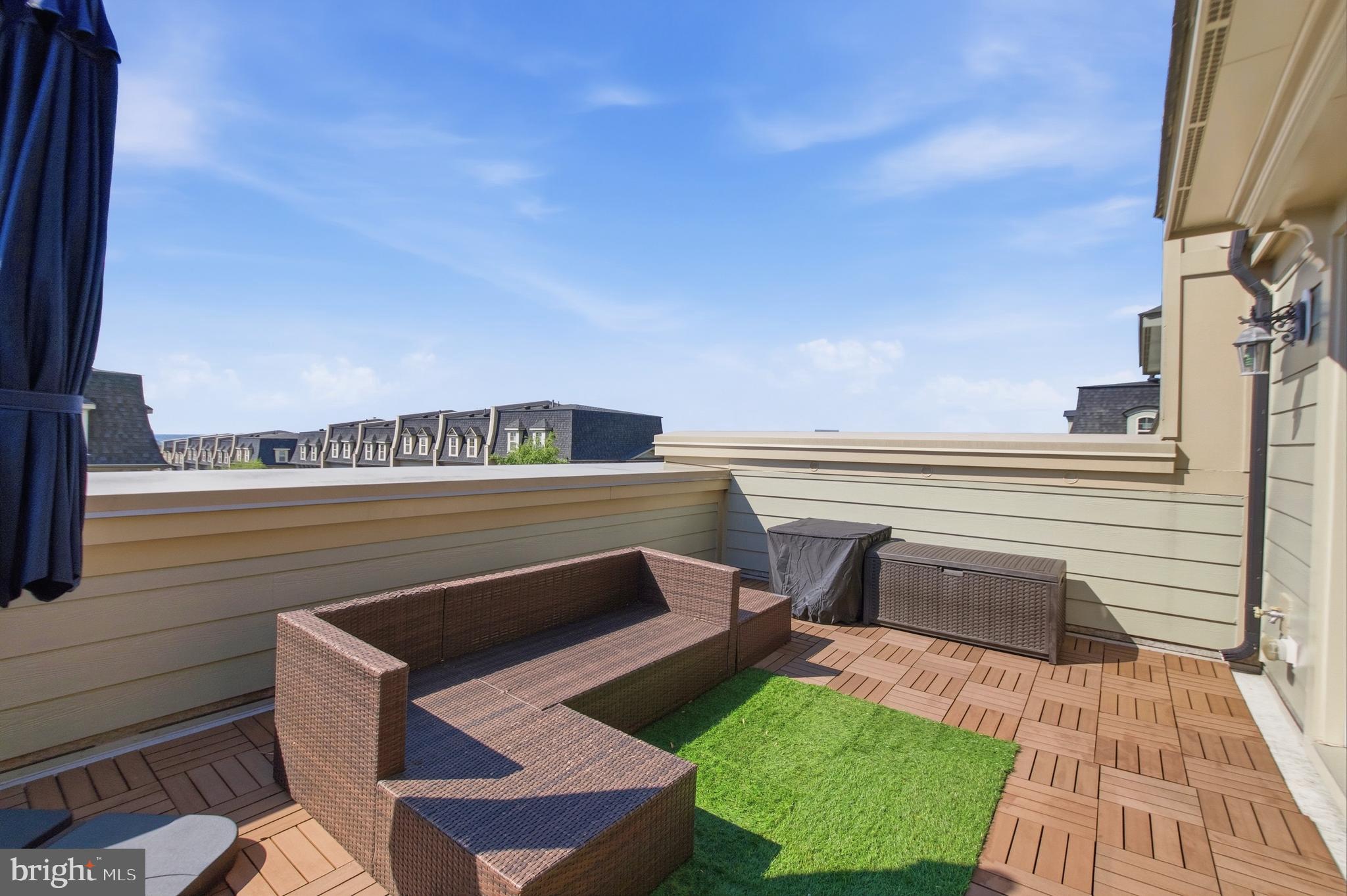 POTOMAC OVERLOOK AT NATIONAL HARBOR - Residential
