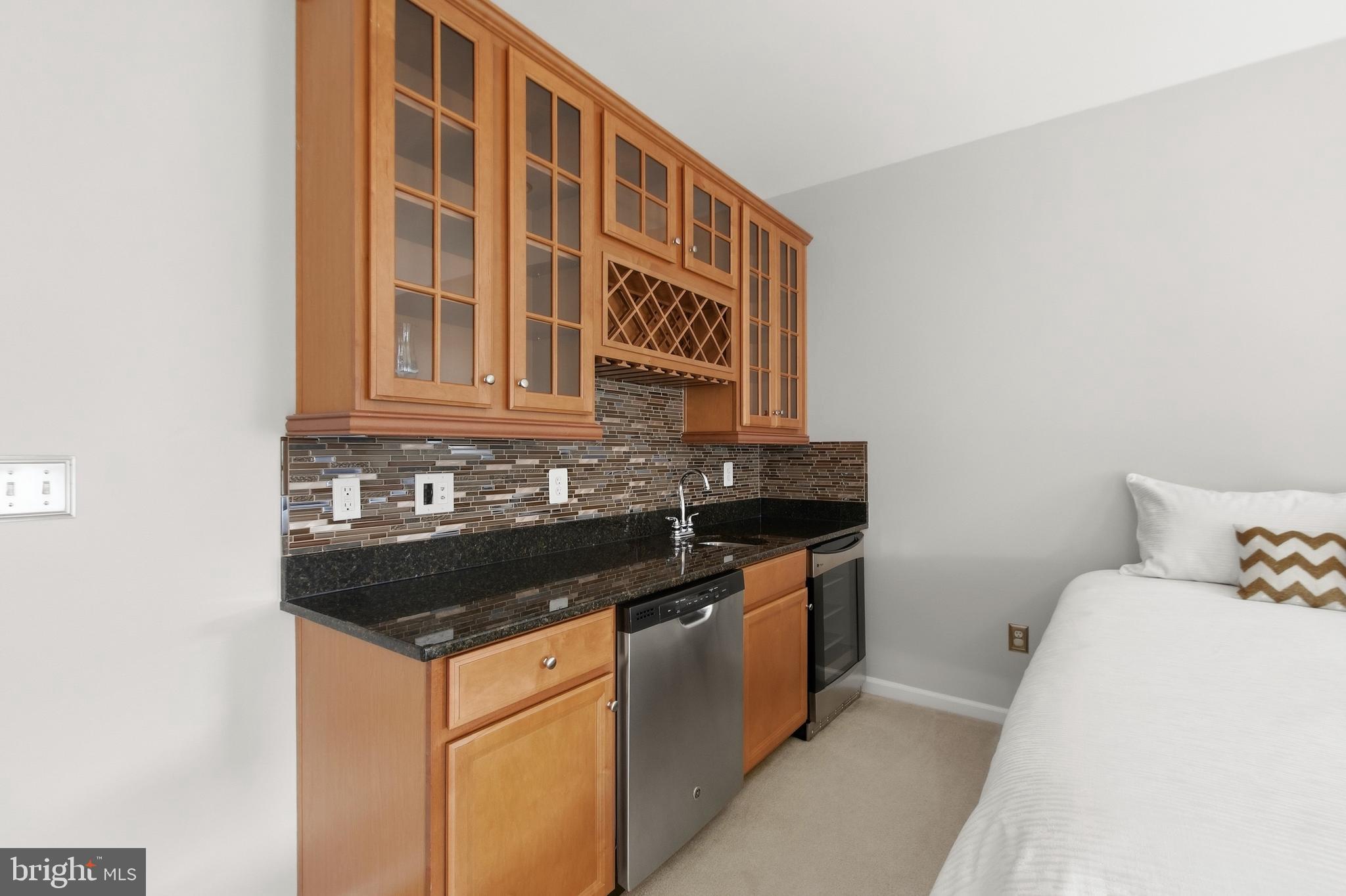 POTOMAC OVERLOOK AT NATIONAL HARBOR - Residential