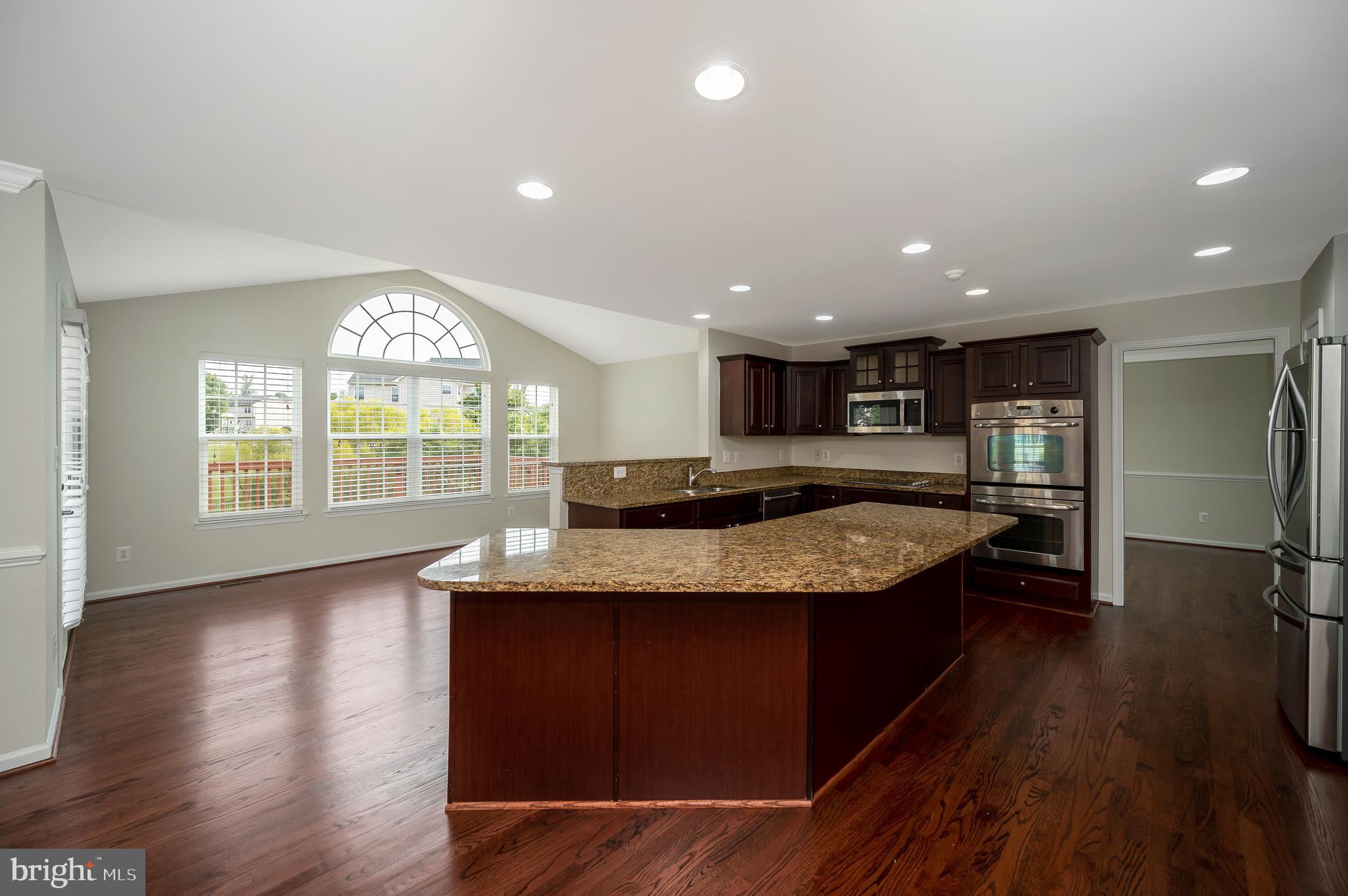 PORT POTOMAC - Residential