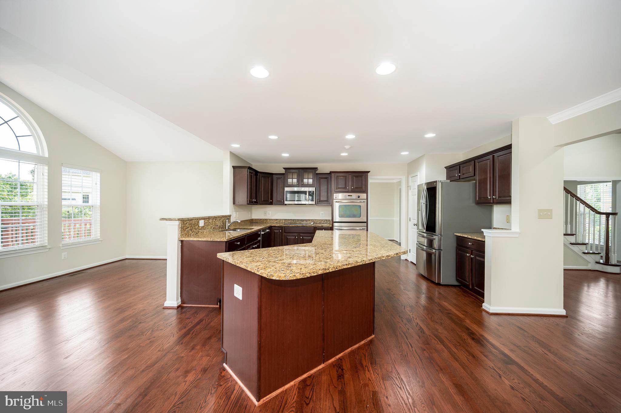 PORT POTOMAC - Residential